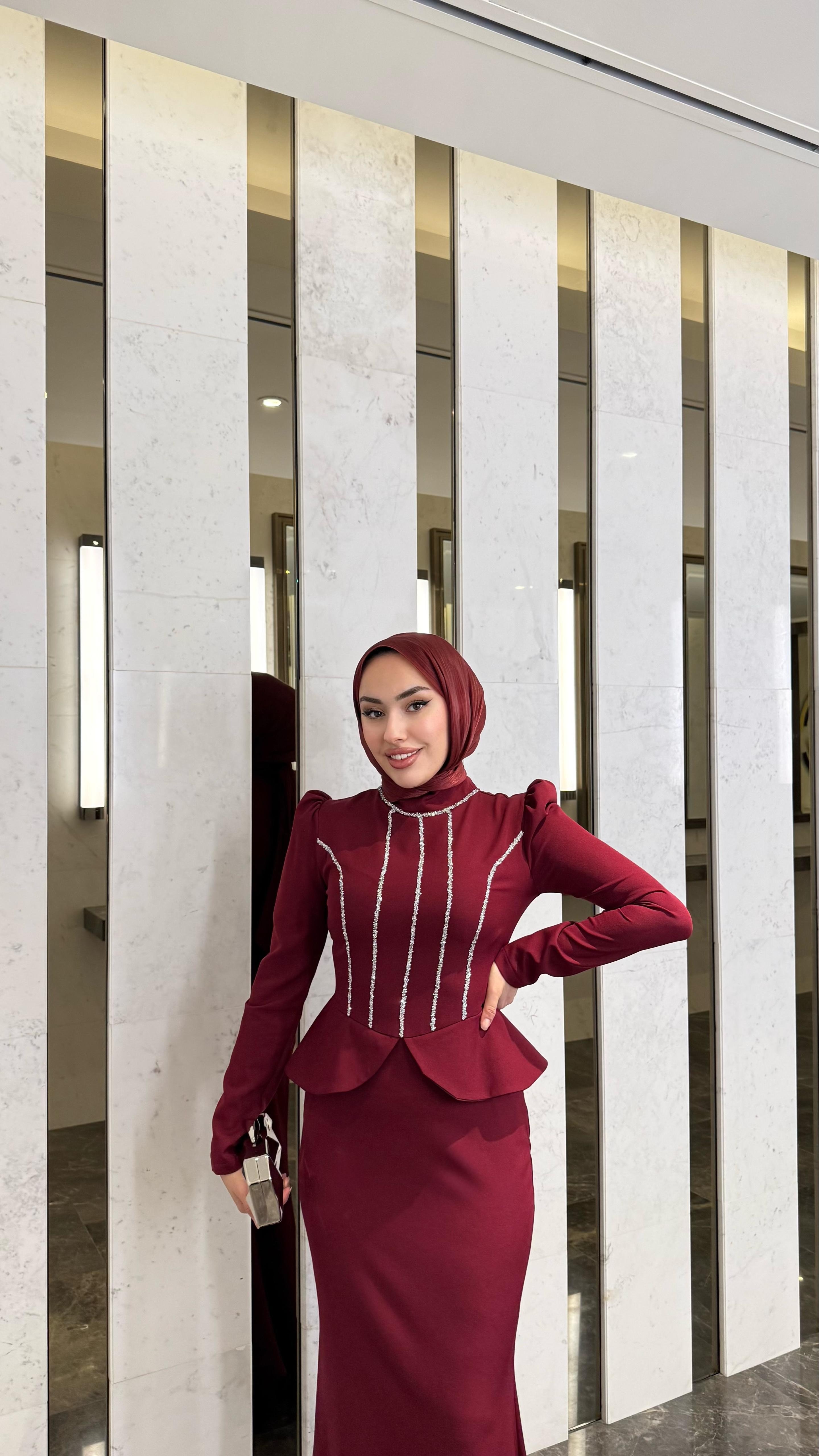 Mira Abiye - Bordo