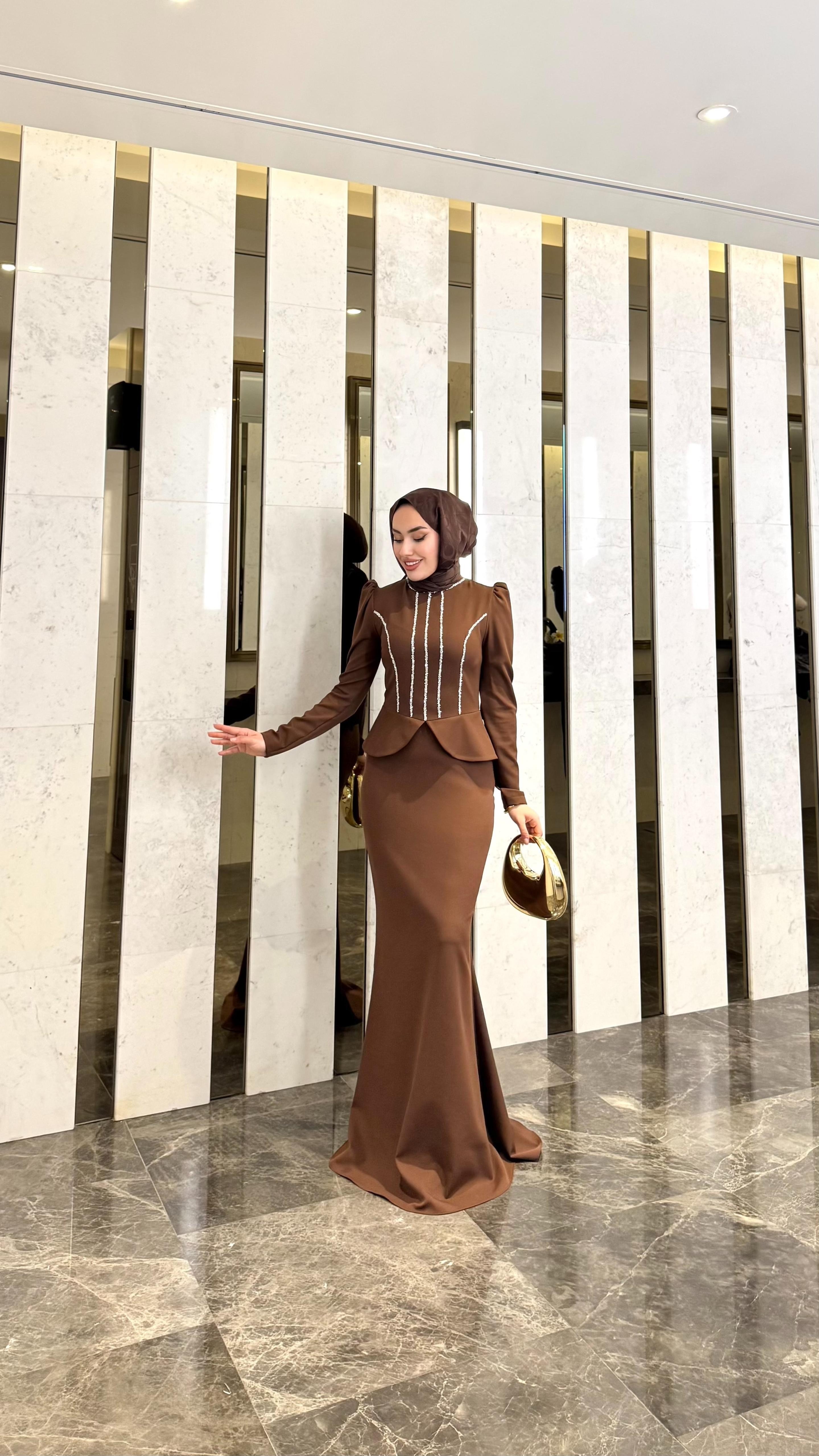 Mira Abiye - Kahverengi