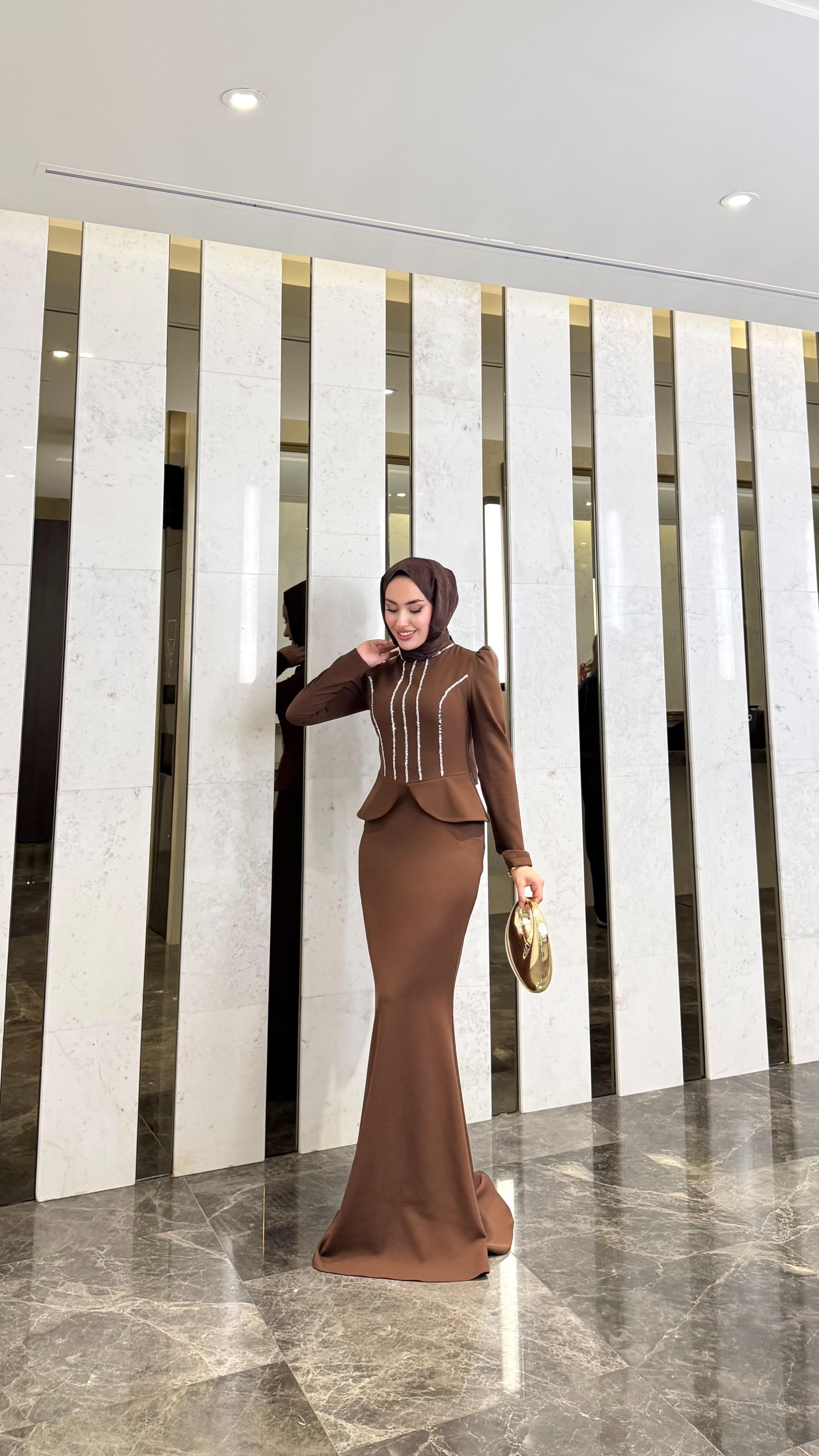 Mira Abiye - Kahverengi