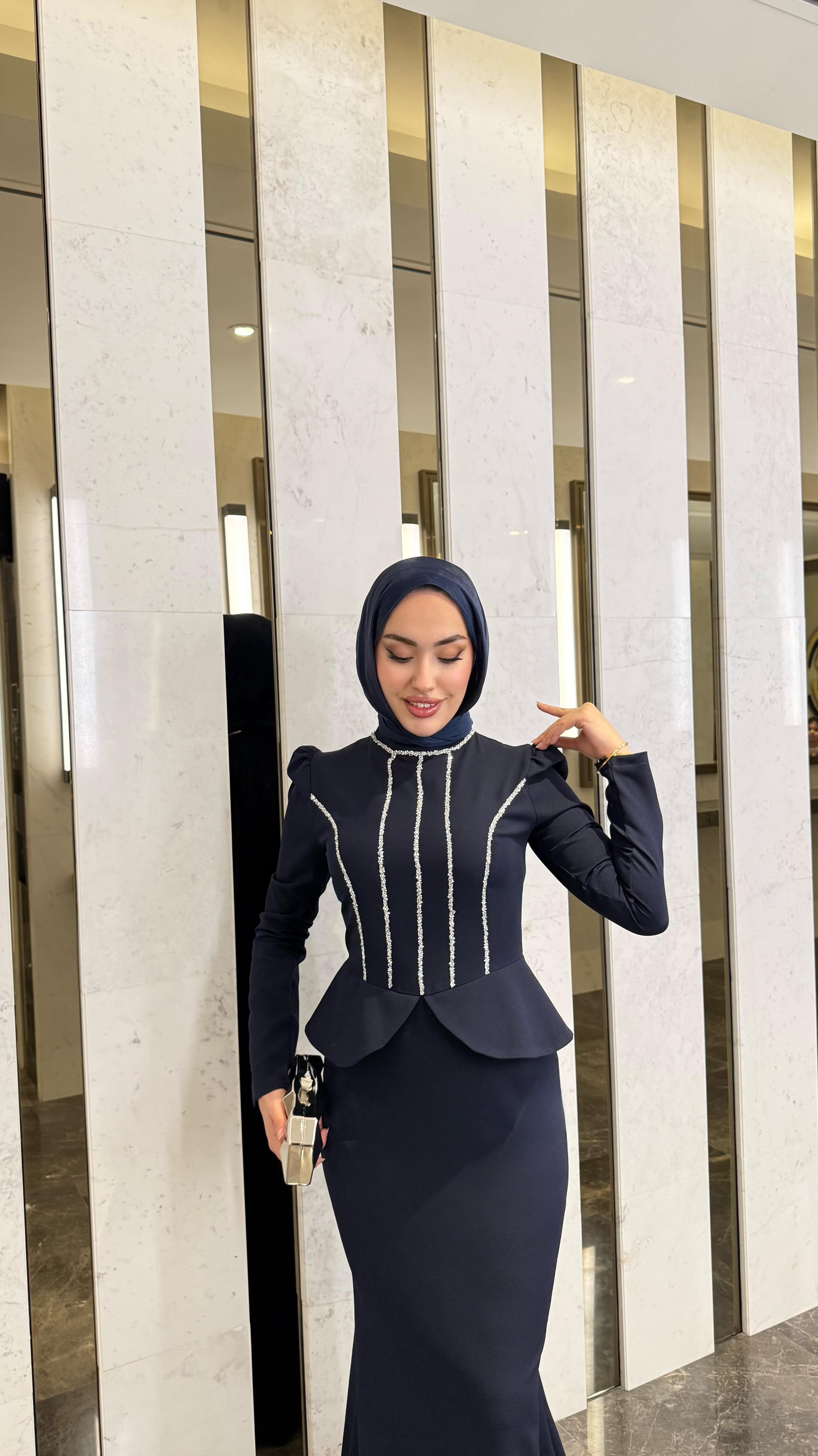 Mira Abiye - Lacivert
