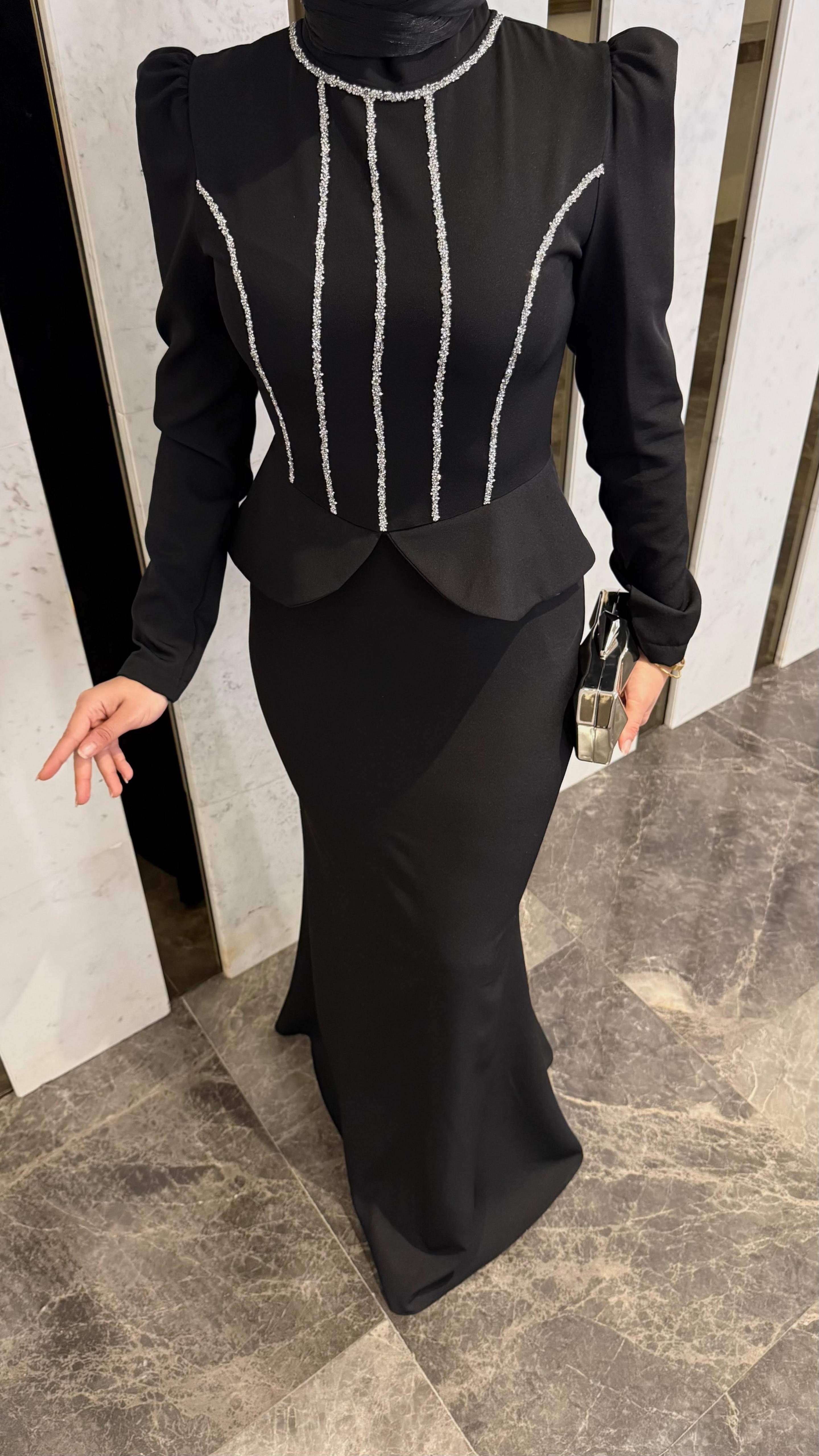 Mira Abiye - Siyah