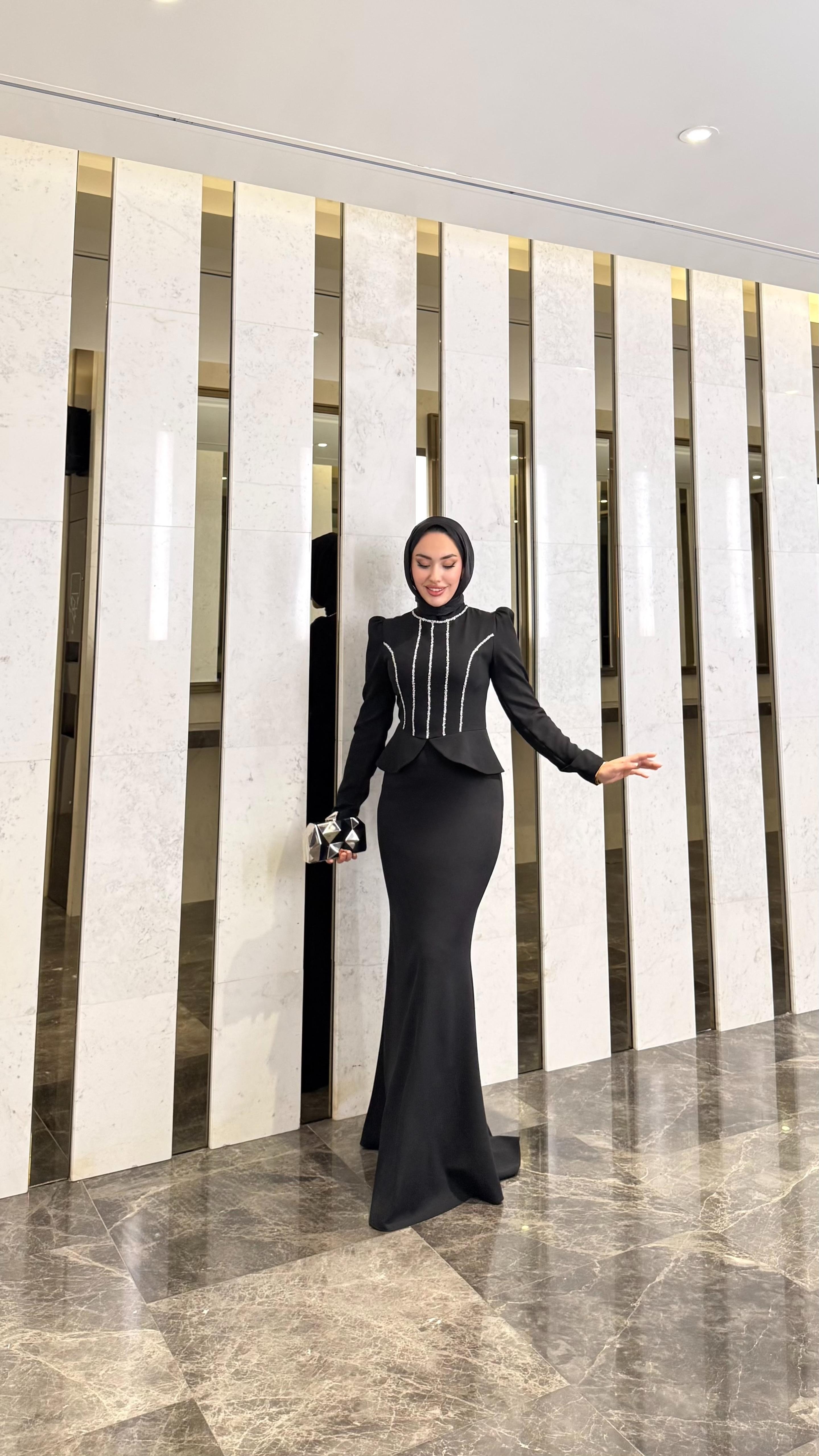 Mira Abiye - Siyah