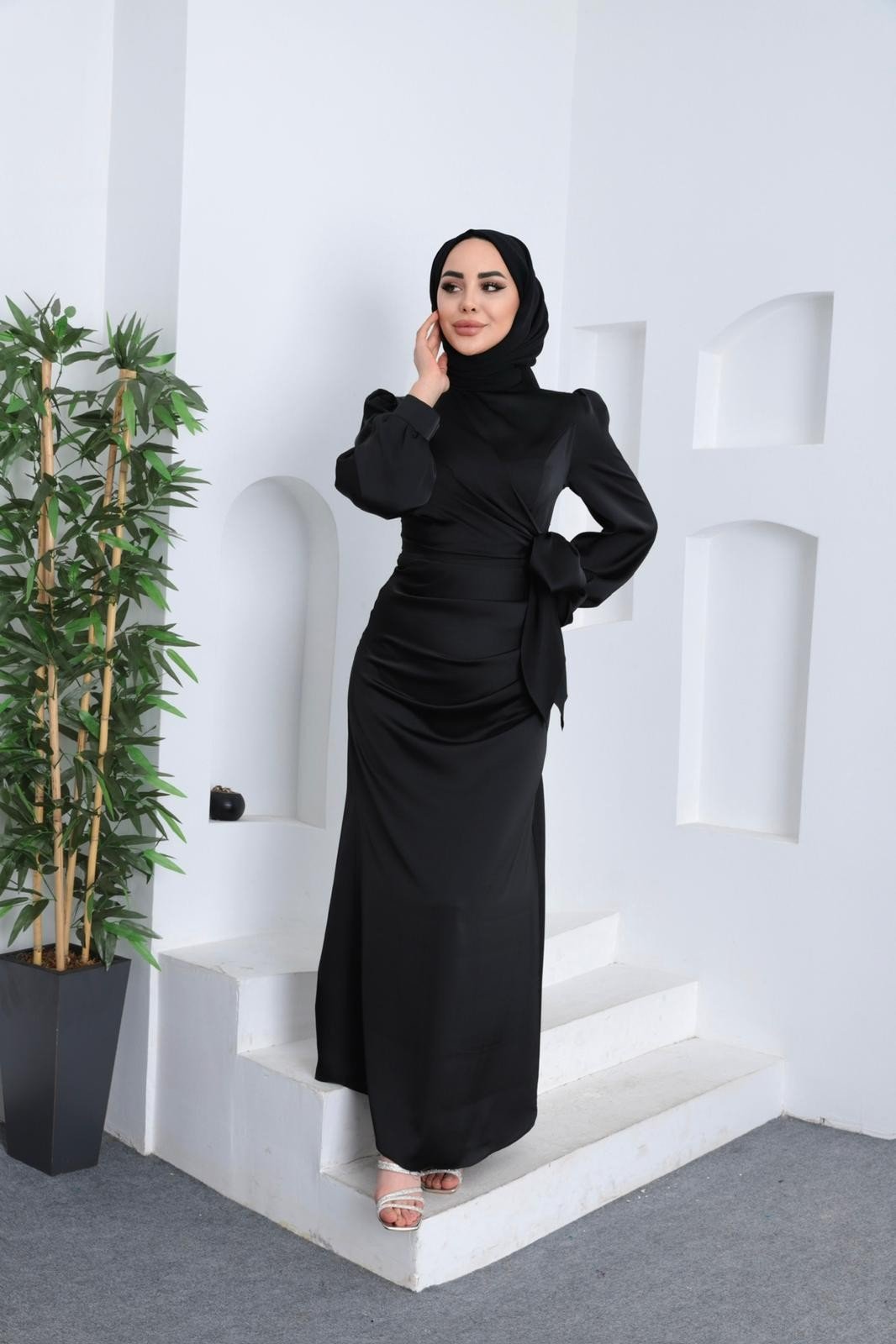 Yandan Bağlamalı Saten Abiye - Siyah