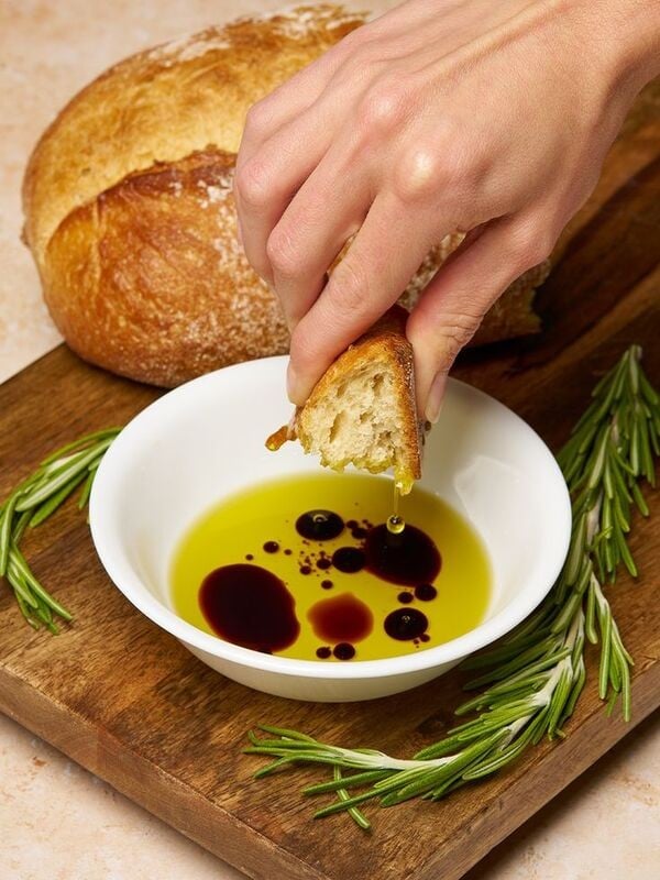 5 LT ZEYTİNYAĞI TENEKE 