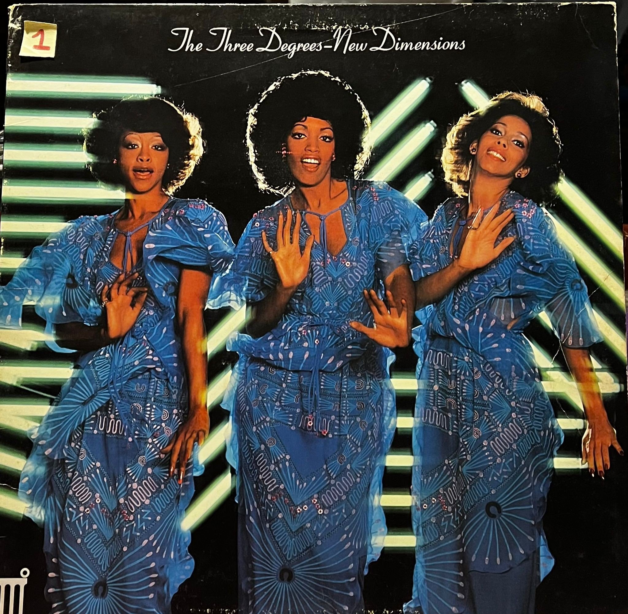 New Dimensions – The Three Degrees (1978
