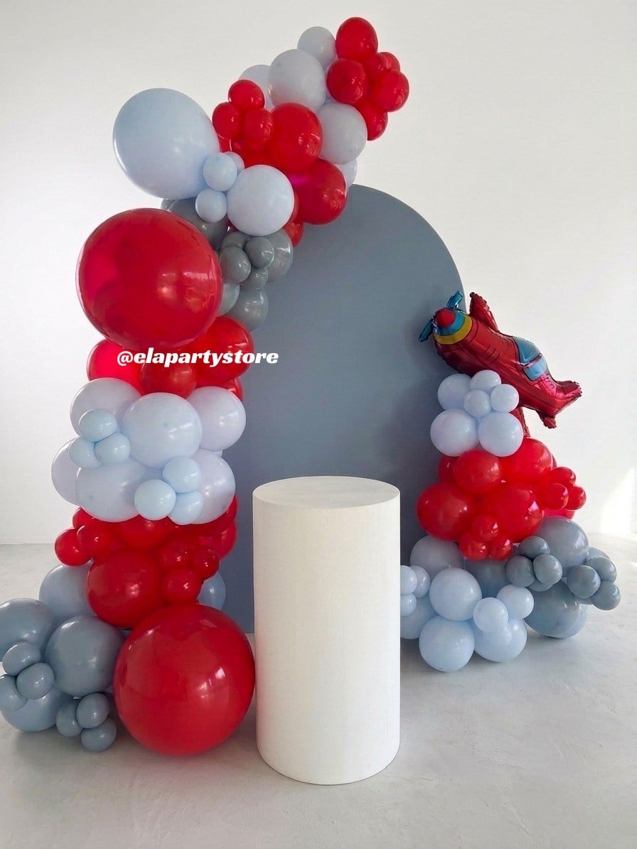 GÖKLERİN KAHRAMANI ZİNCİR BALON KONSEPT