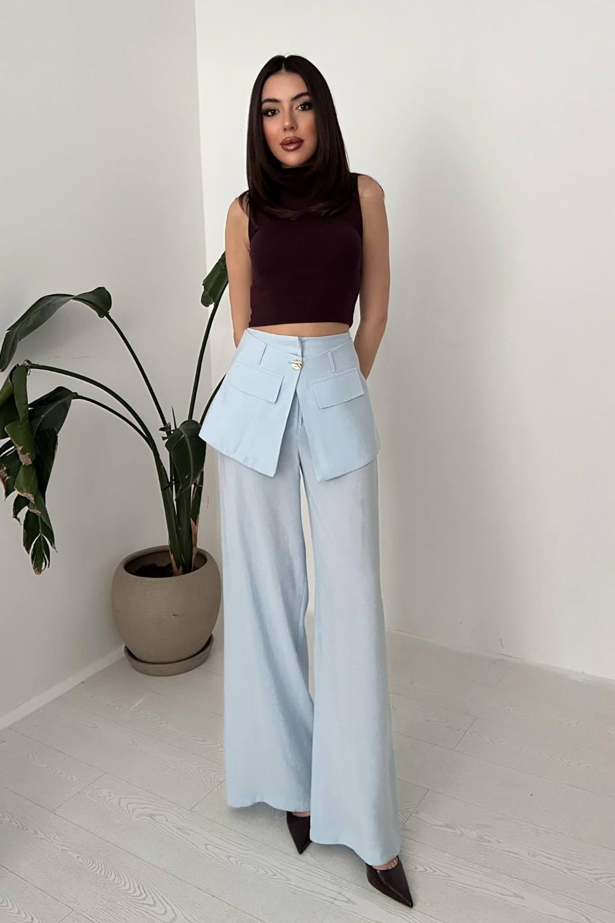 Bebe Mavi Üst Çevresi Kapaklı Pantolon