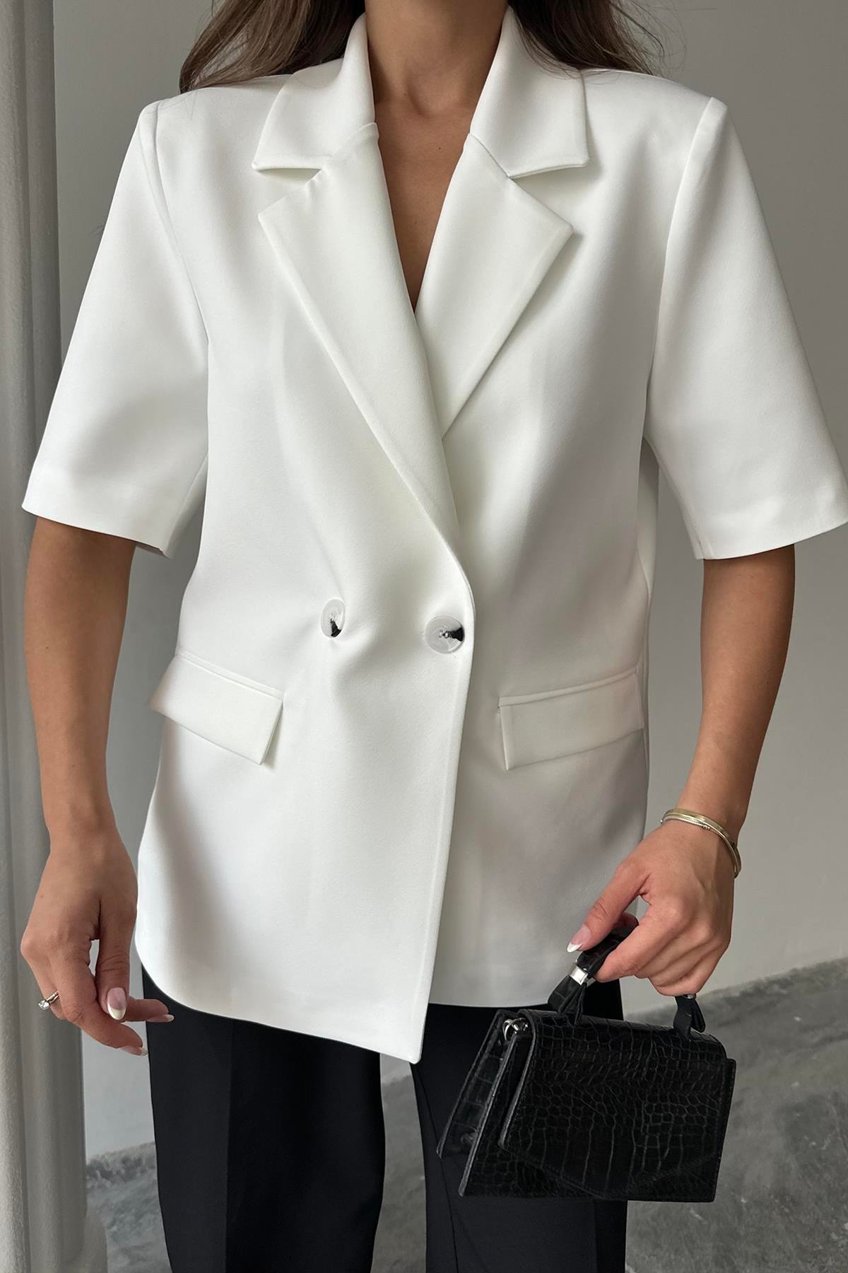 Beyaz Kısa Kollu Blazer Ceket
