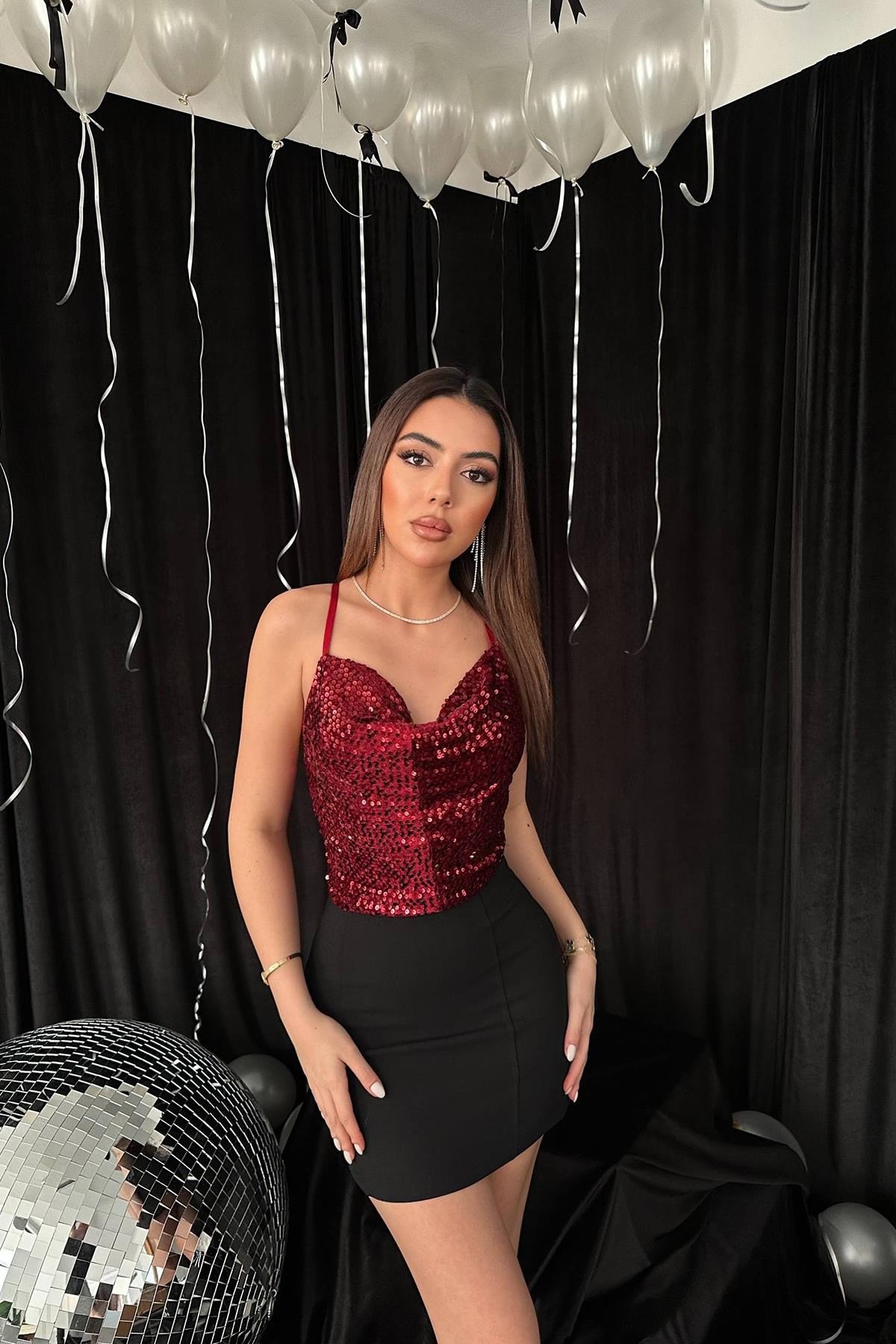 Bordo Askılı Degaje Bluz