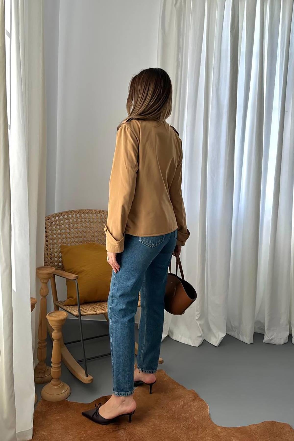 Camel Çift Katlı Kısa Ceket