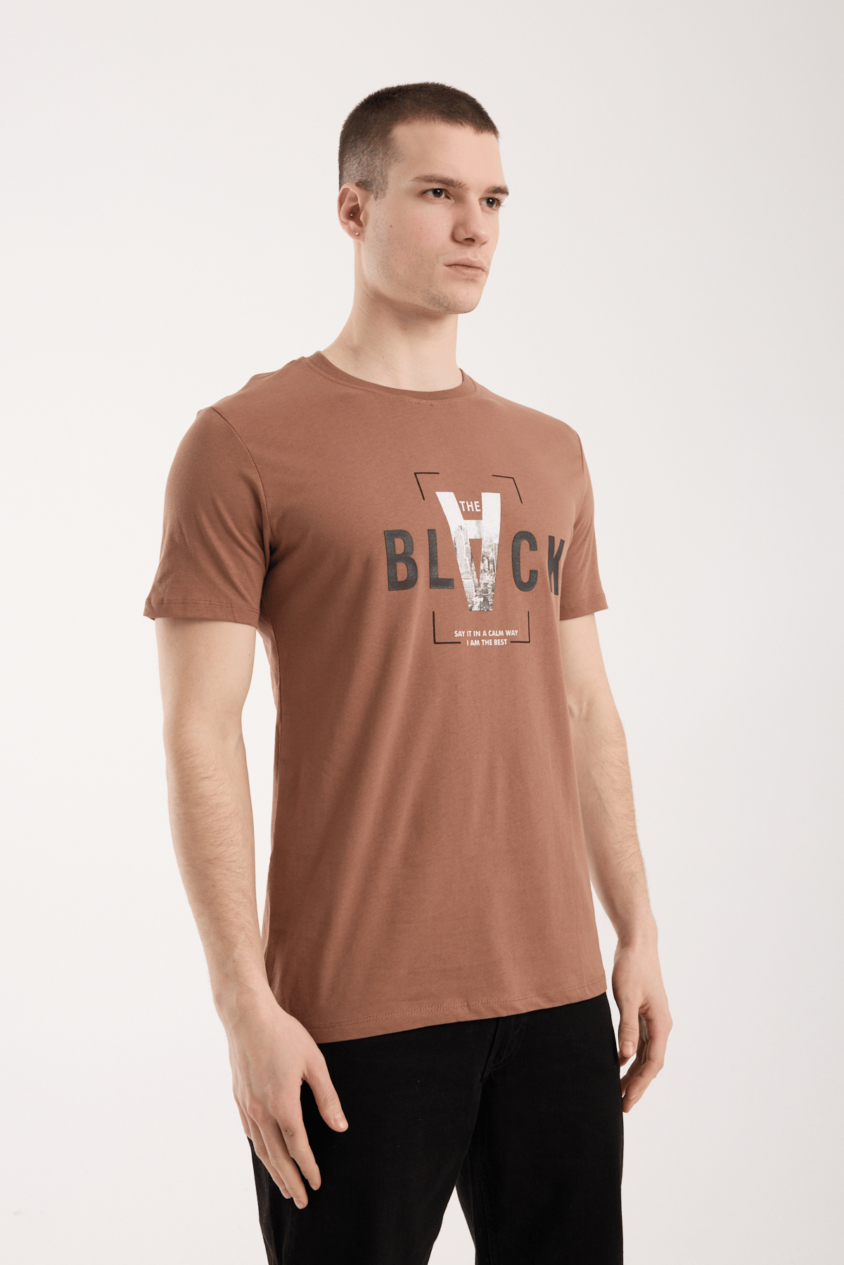 Erkek Tipografi Detaylı Modern T-Shirt