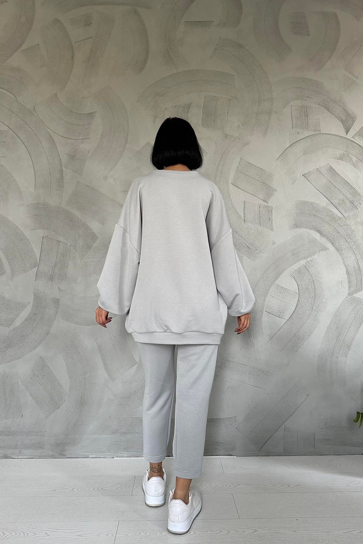 Gri Spor Sweatshirt Ve Pantolon Takım