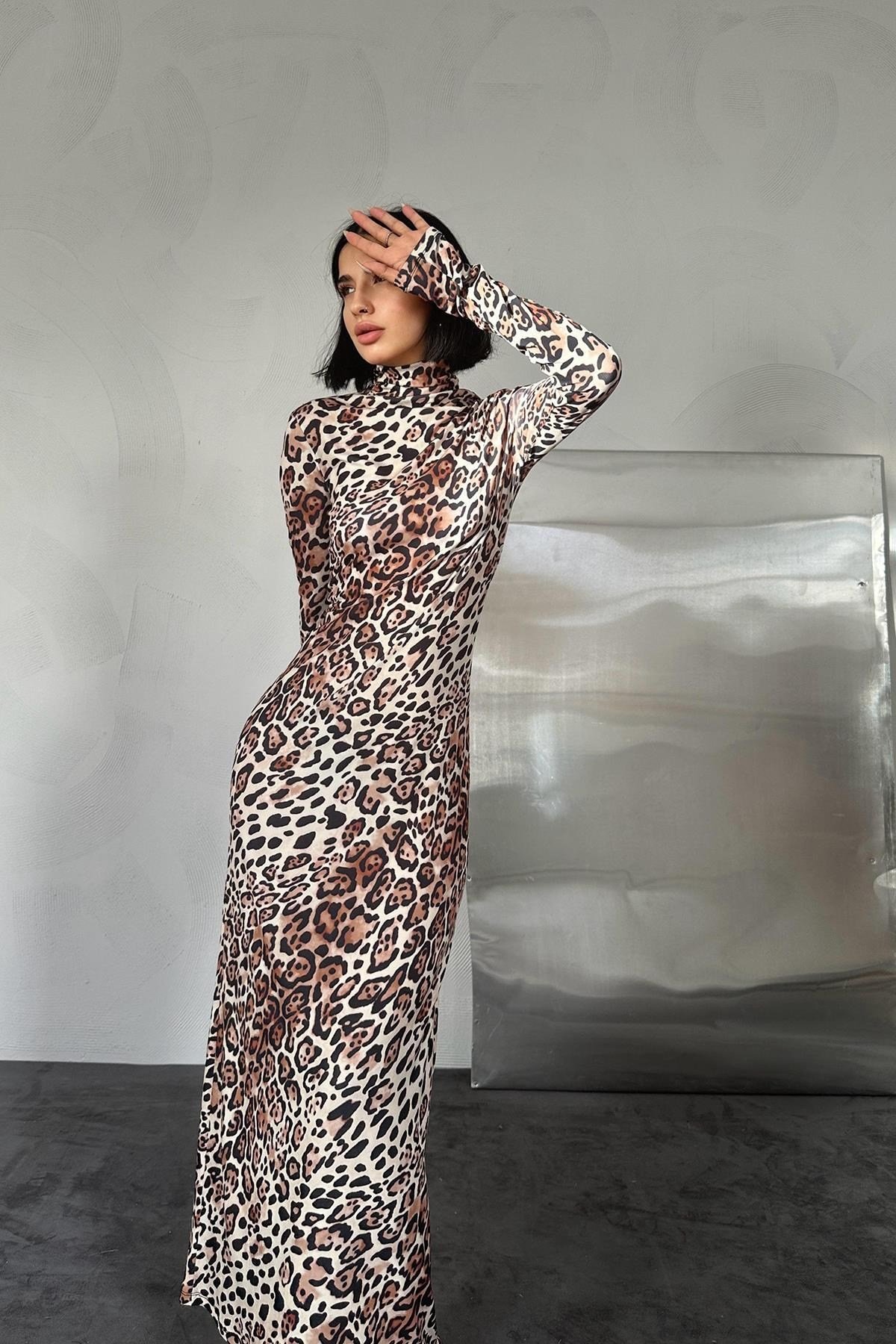 Leopar Desenli Elbise