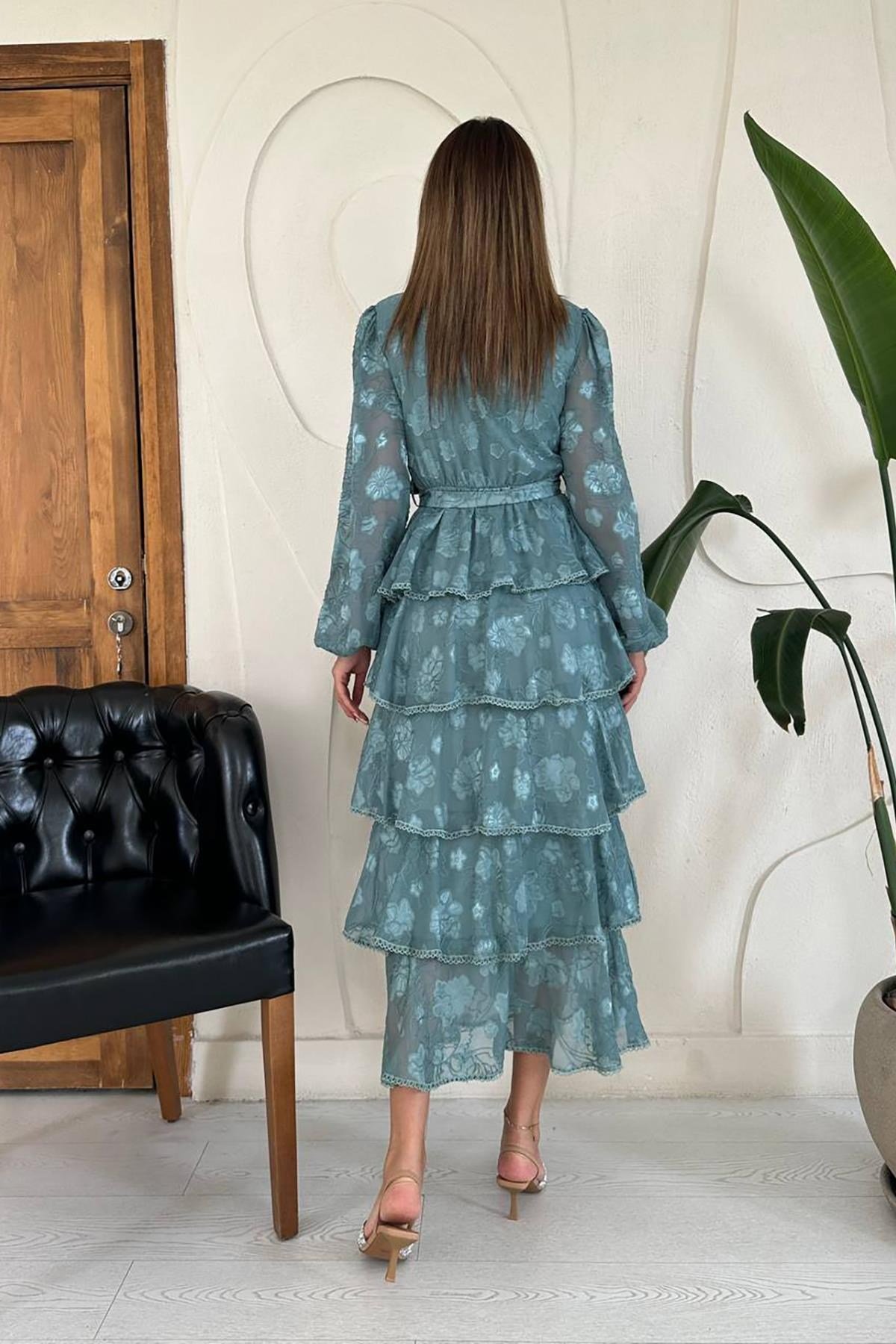 Mint Valonlu Şeritli Kat Kat Elbise