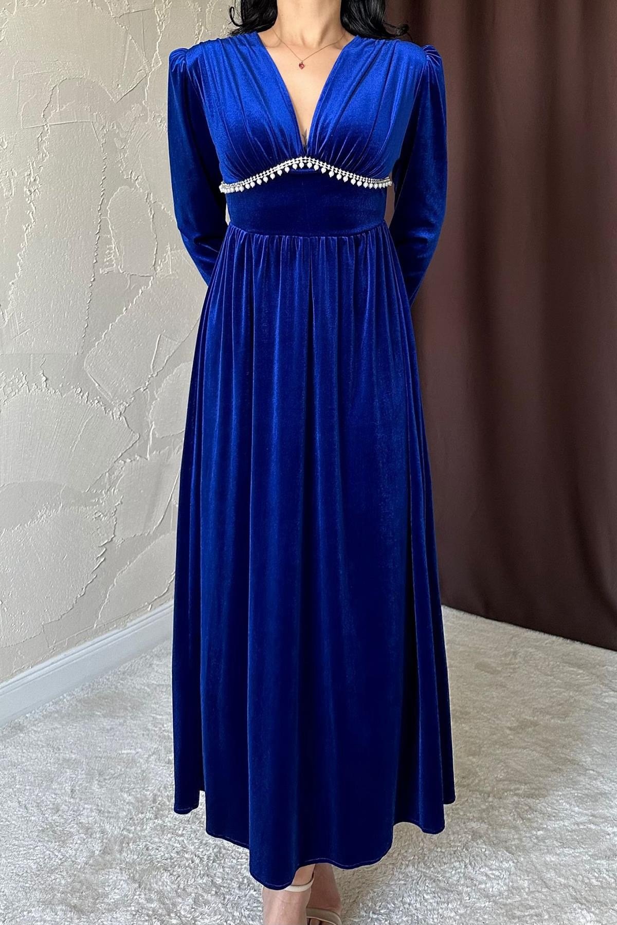 Saks Göğüs Altı Taşlı Elbise