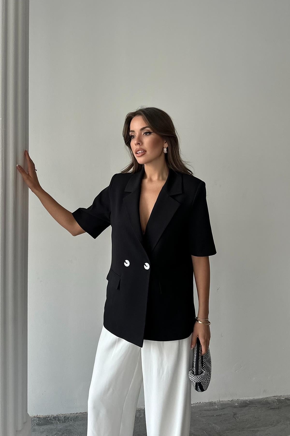 Siyah Kısa Kollu Blazer Ceket