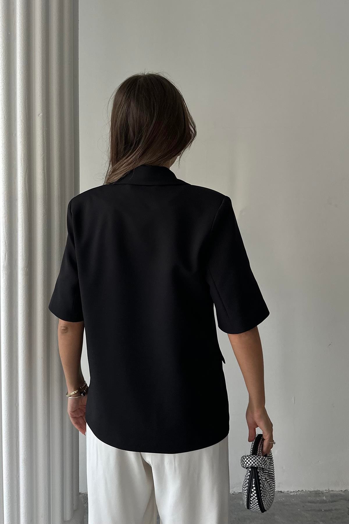 Siyah Kısa Kollu Blazer Ceket