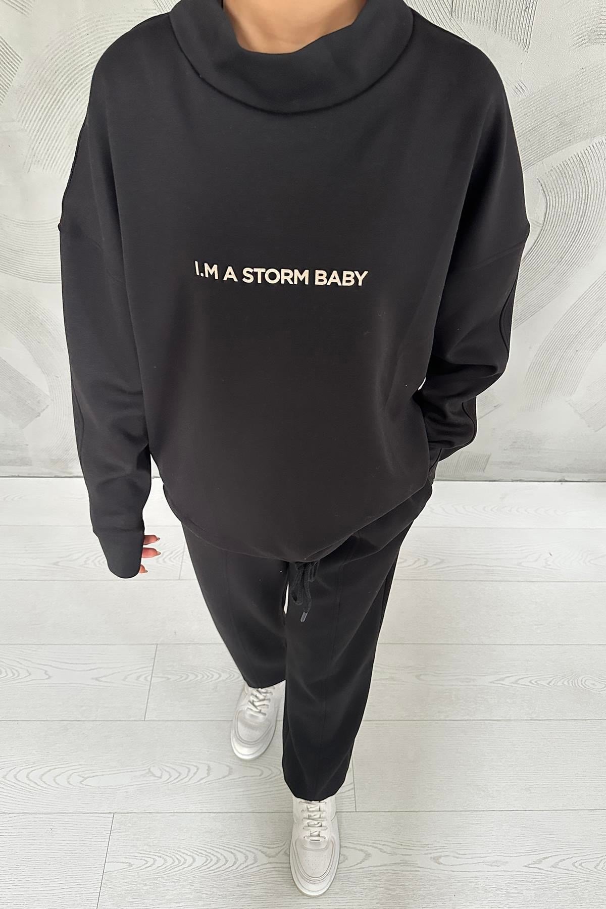 Siyah Önü Yazılı Sweatshirt Ve Pantolon Takım