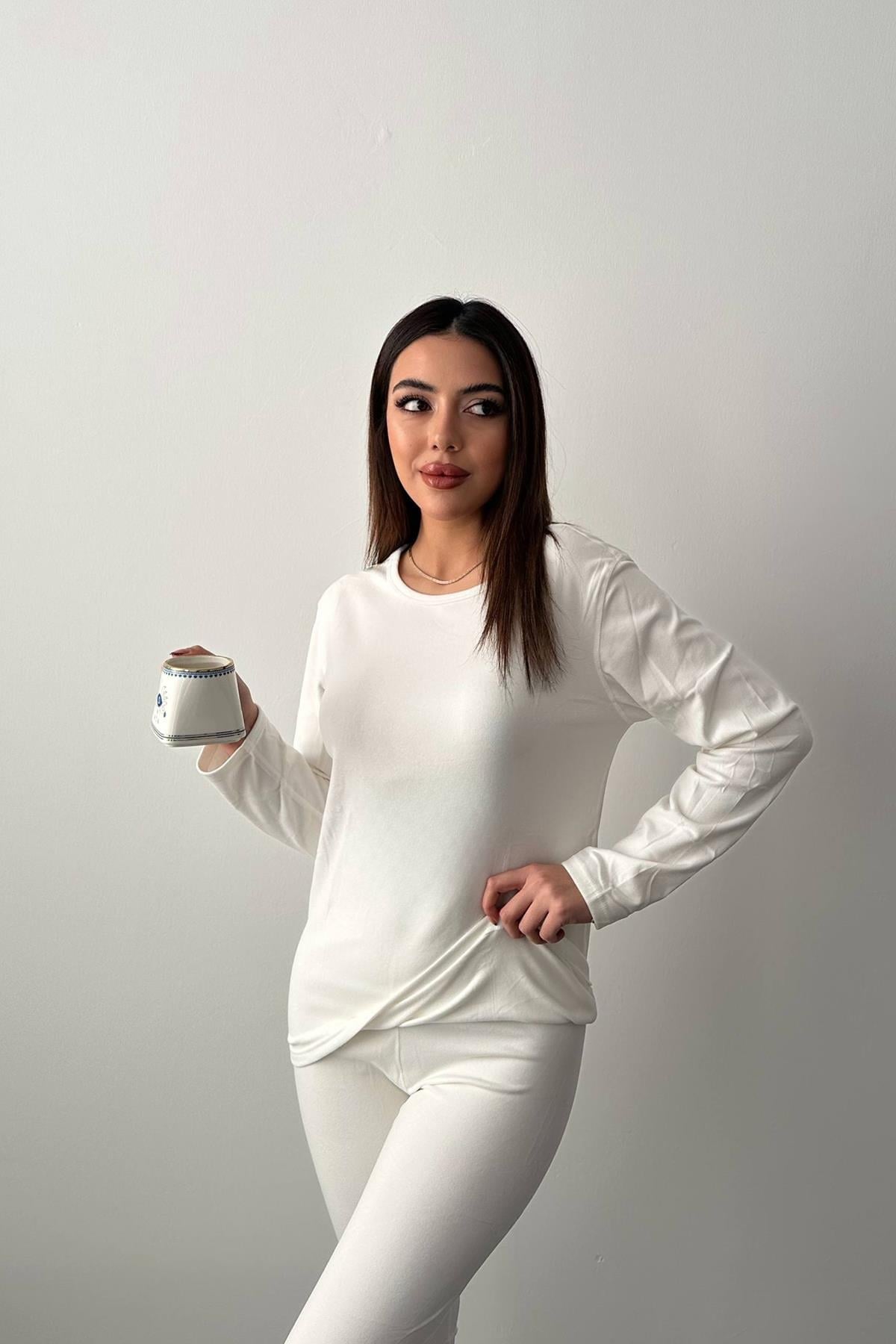 Toptan Ekru Termal Takım