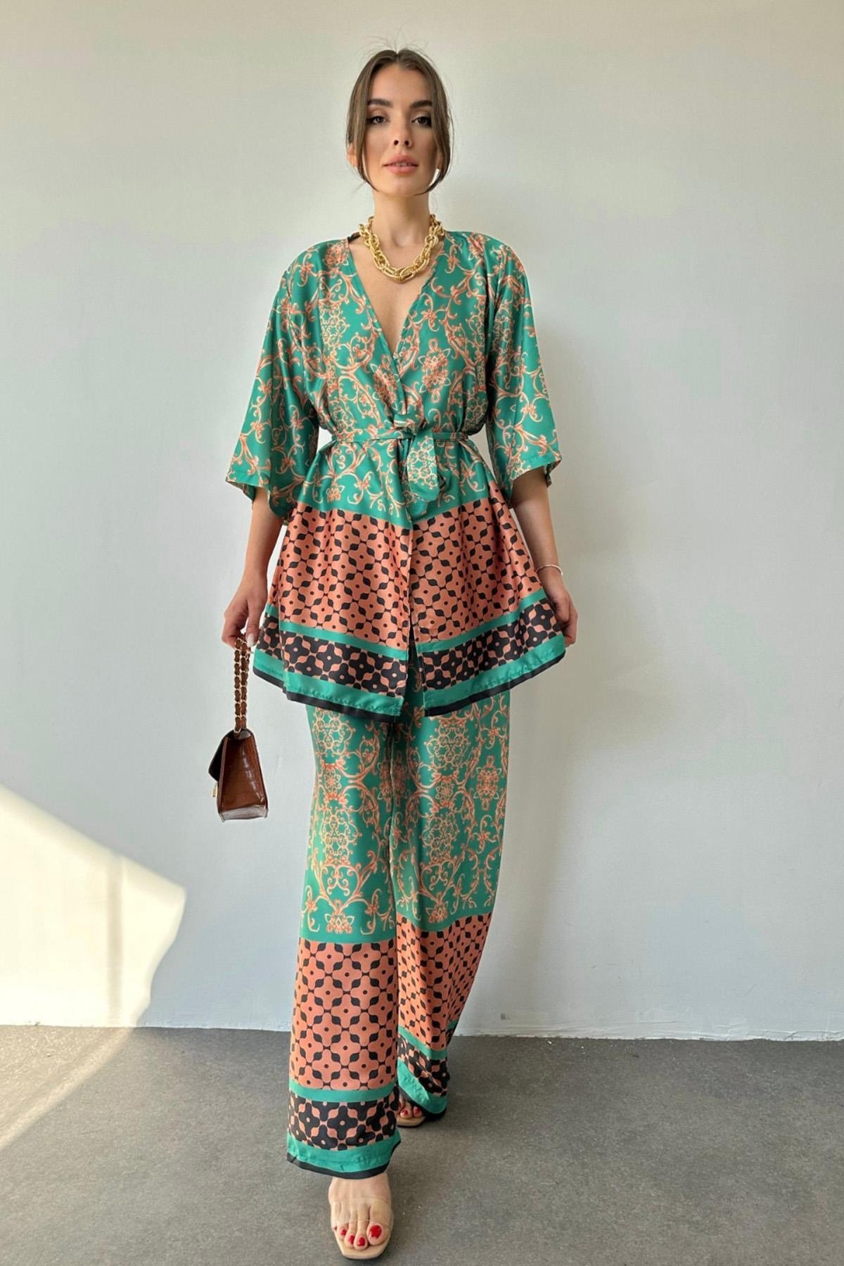 Yeşil Desenli Kimono Ve Pantolon Takım