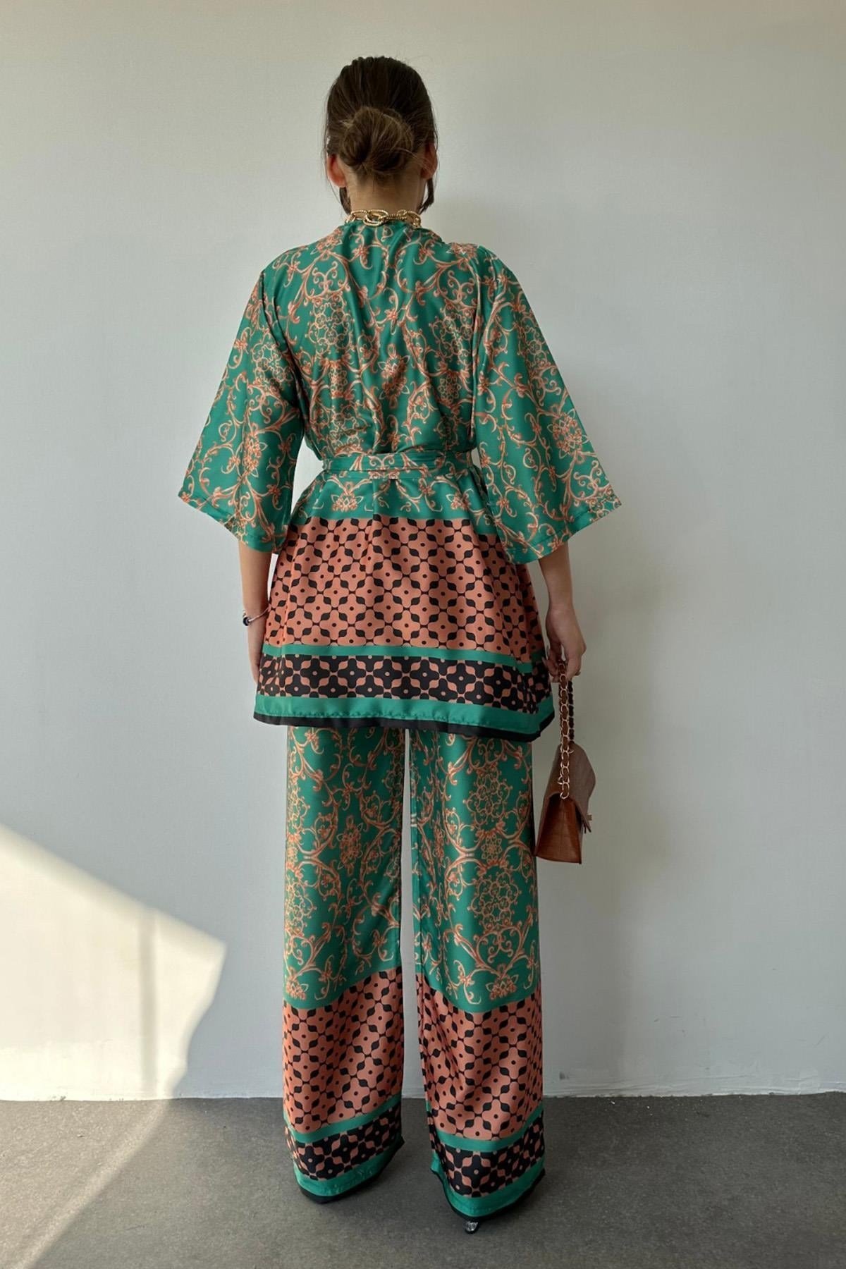 Yeşil Desenli Kimono Ve Pantolon Takım