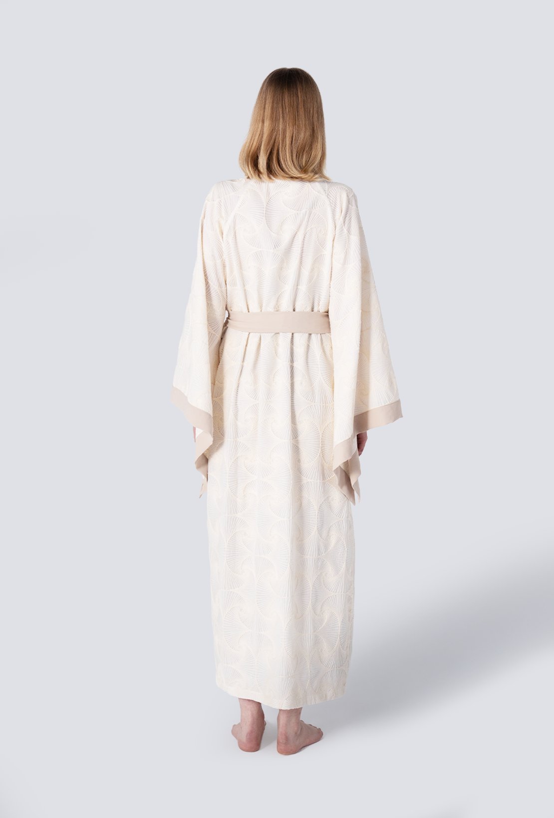 Dokuma Detaylı Kimono