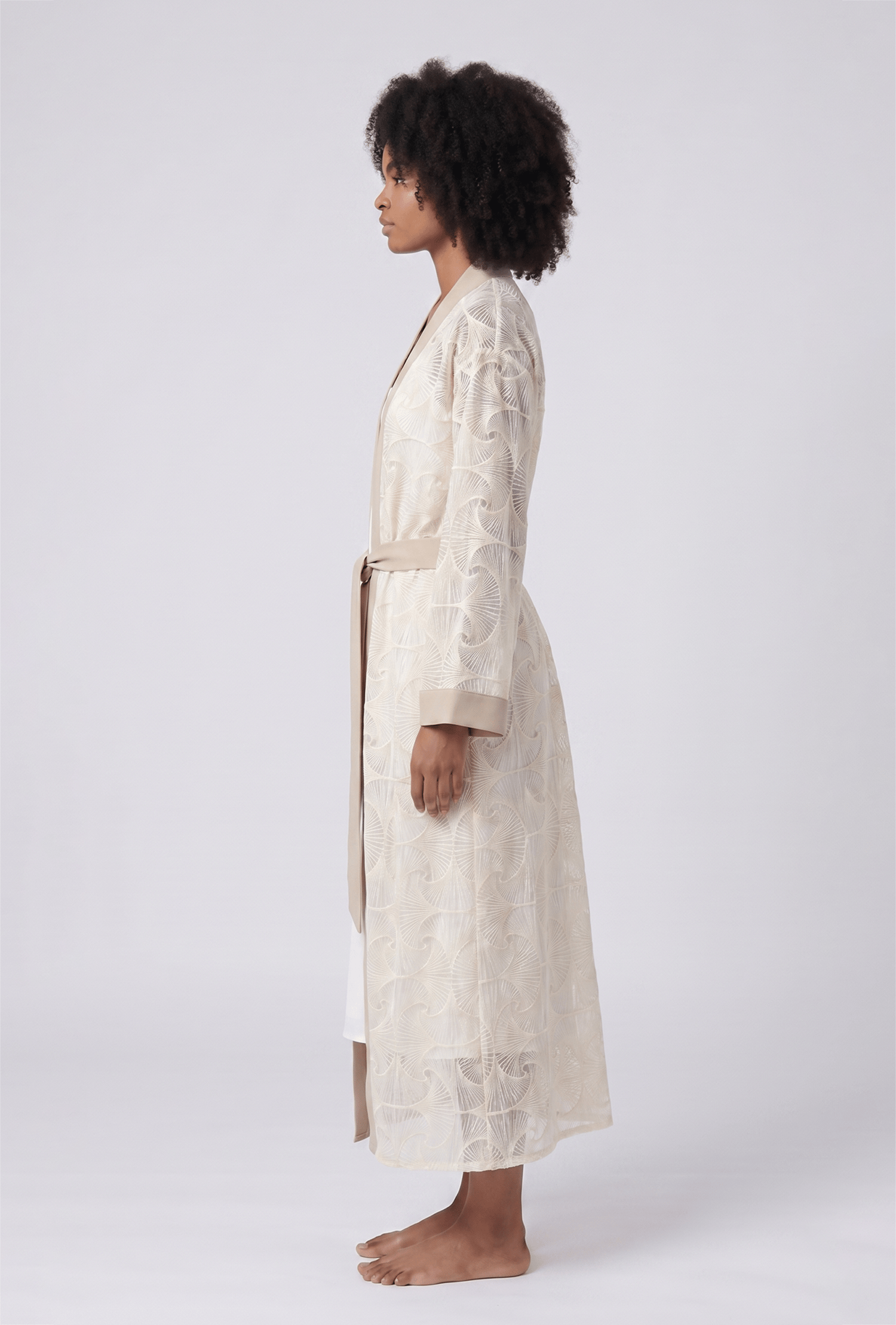 Dokuma Detaylı Kimono