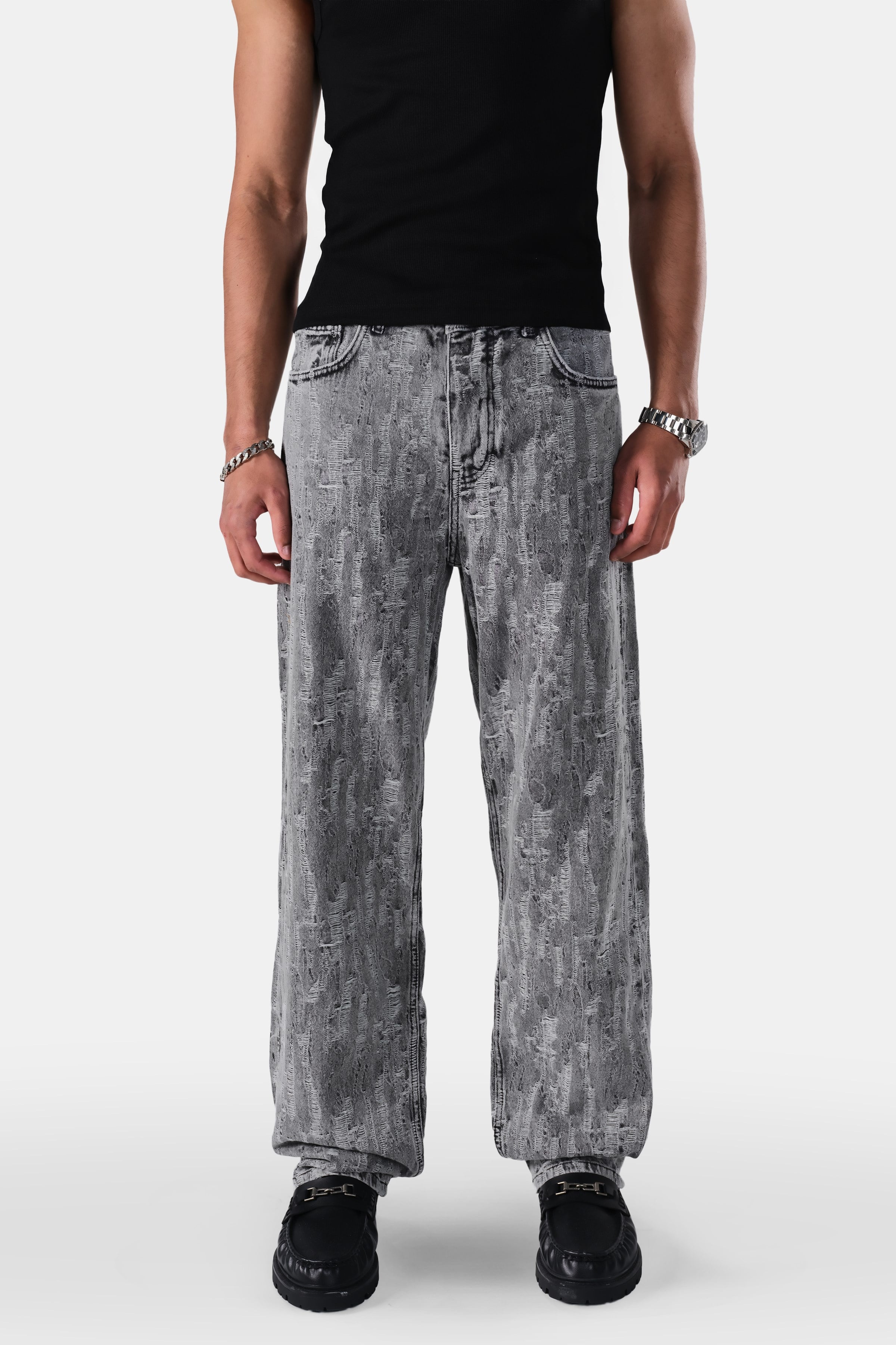 Jakarlı Kumaşlı Straight Fit Jean
