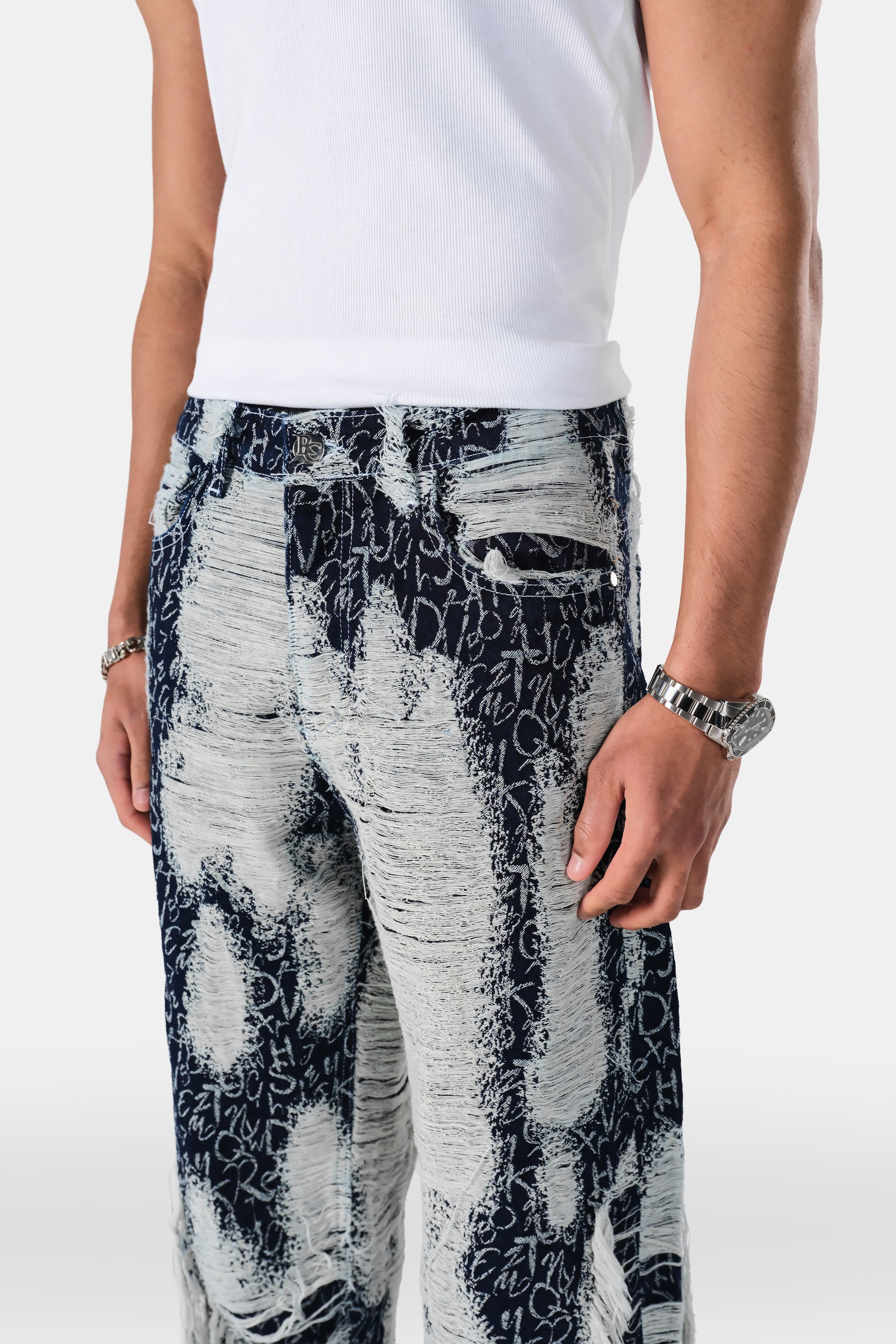 Karışık Desenli Yırtıklı Baggy Fit Jean