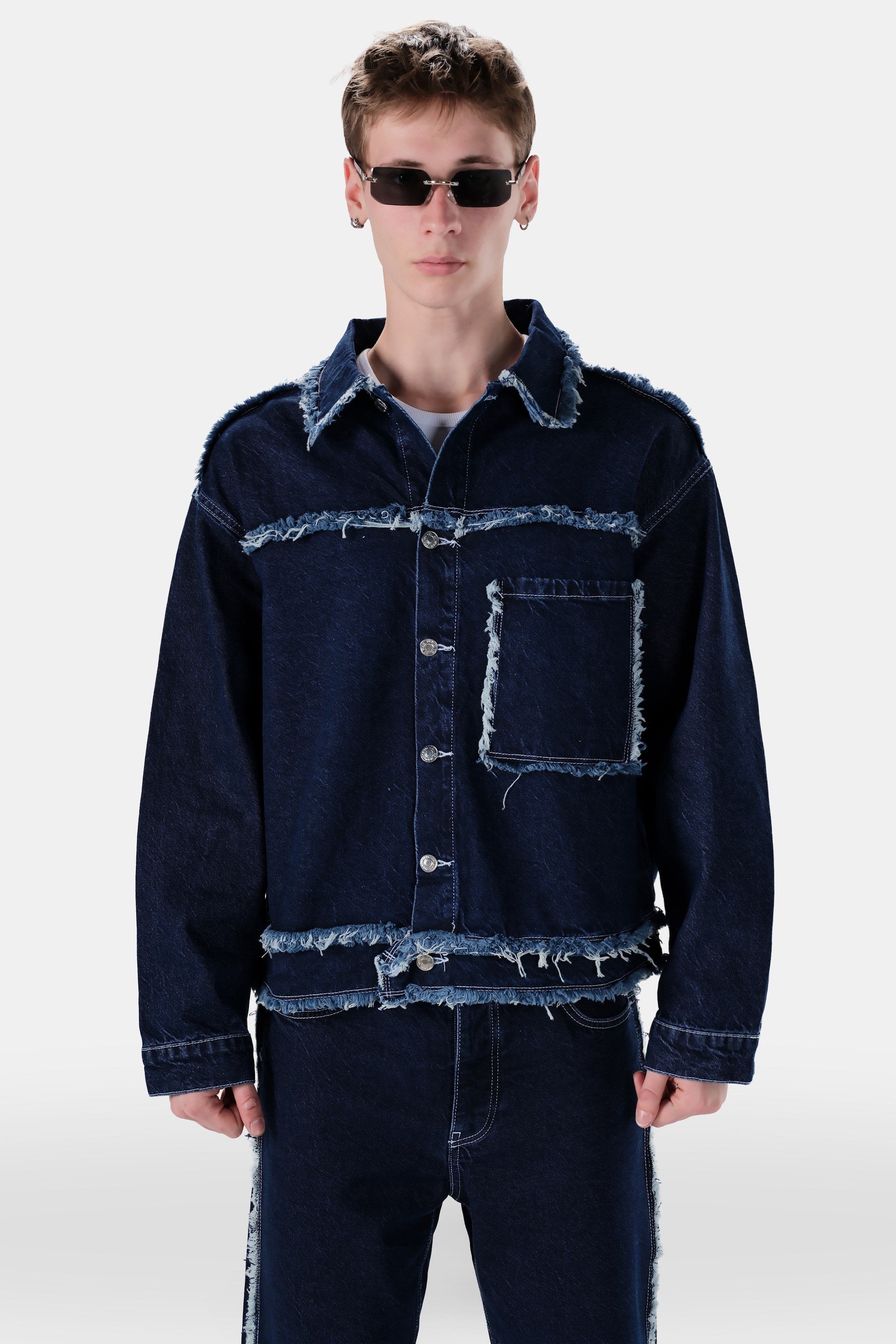 Püskül Detaylı Crop Fit Ceket