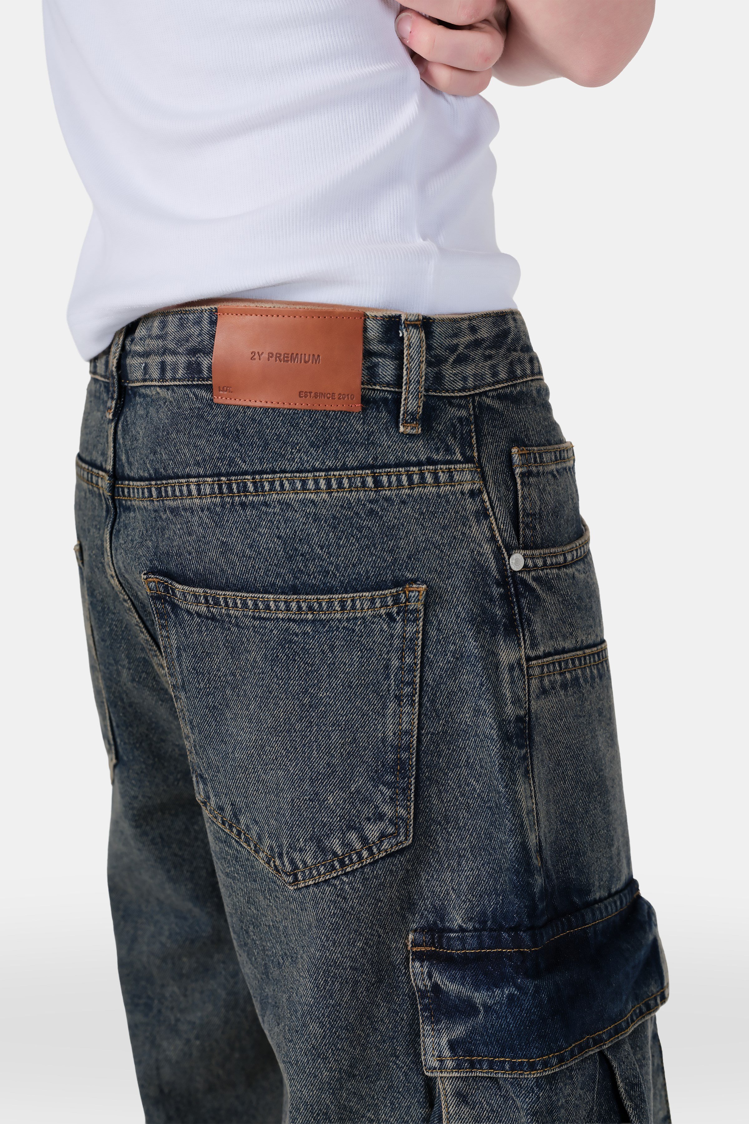 Relaxed Bermuda Fit Short