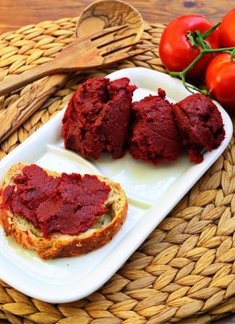 Gün kurusu domates salçası 5 kg.
