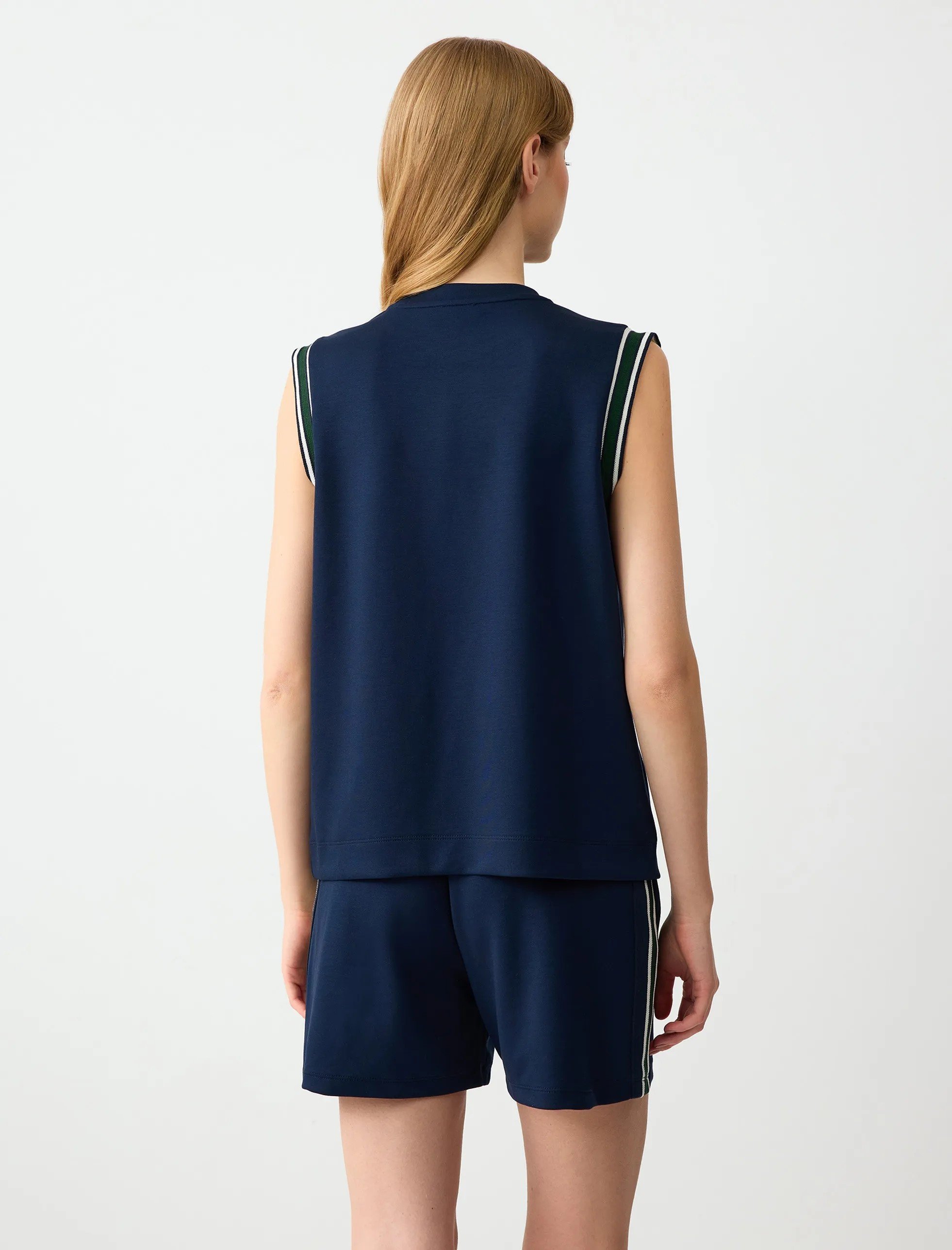 Bisiklet Yaka Kolsuz Örme Modal Tişört