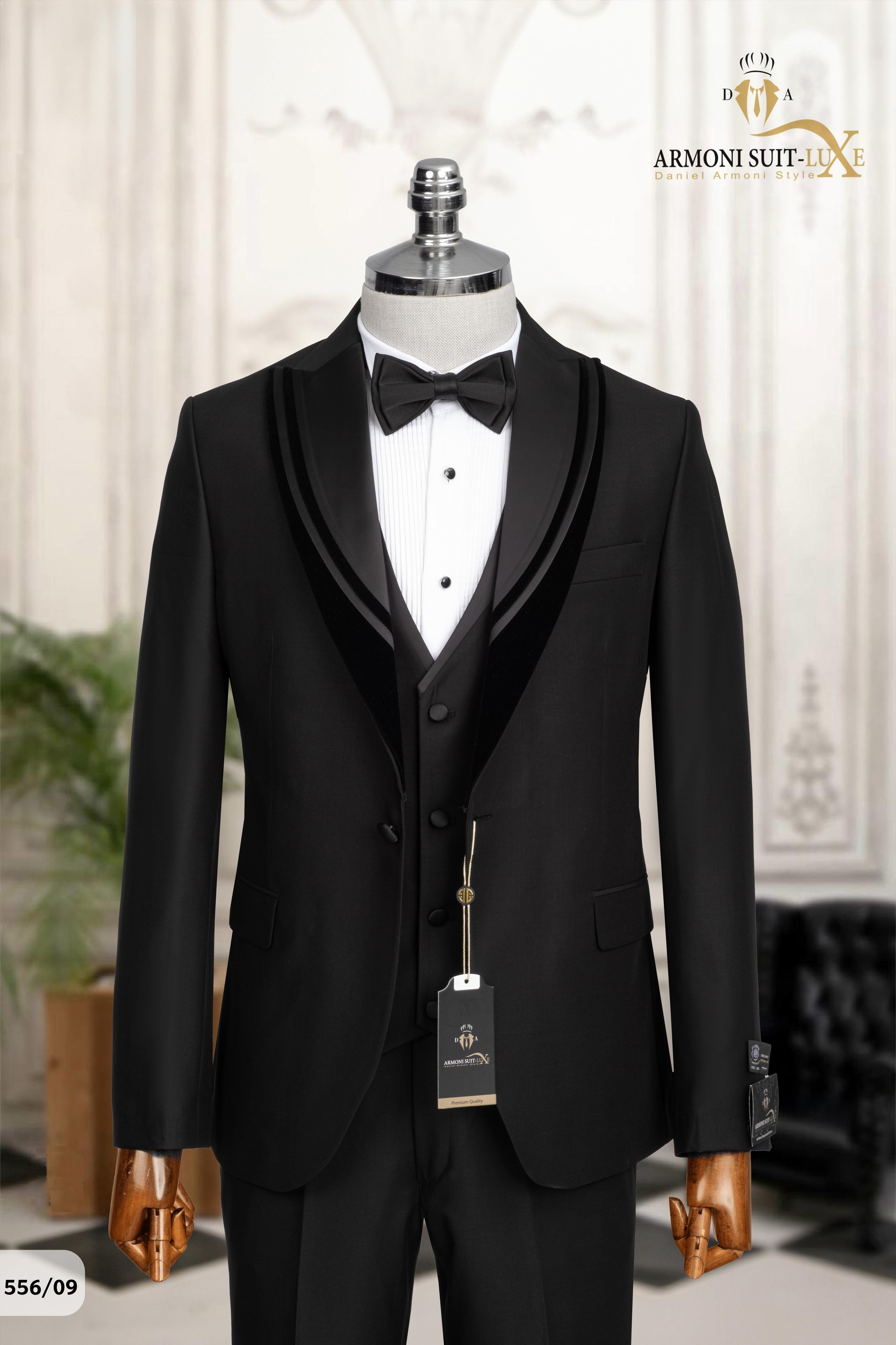 Slim Fit Dar Kesim Kırlangıç Yaka Desenli Klasik Siyah Smokin Takım