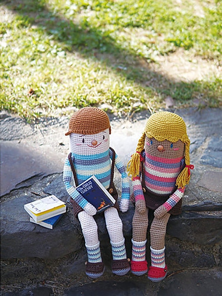 Amigurumi Oyuncaklar Koleksiyonu Kitabı