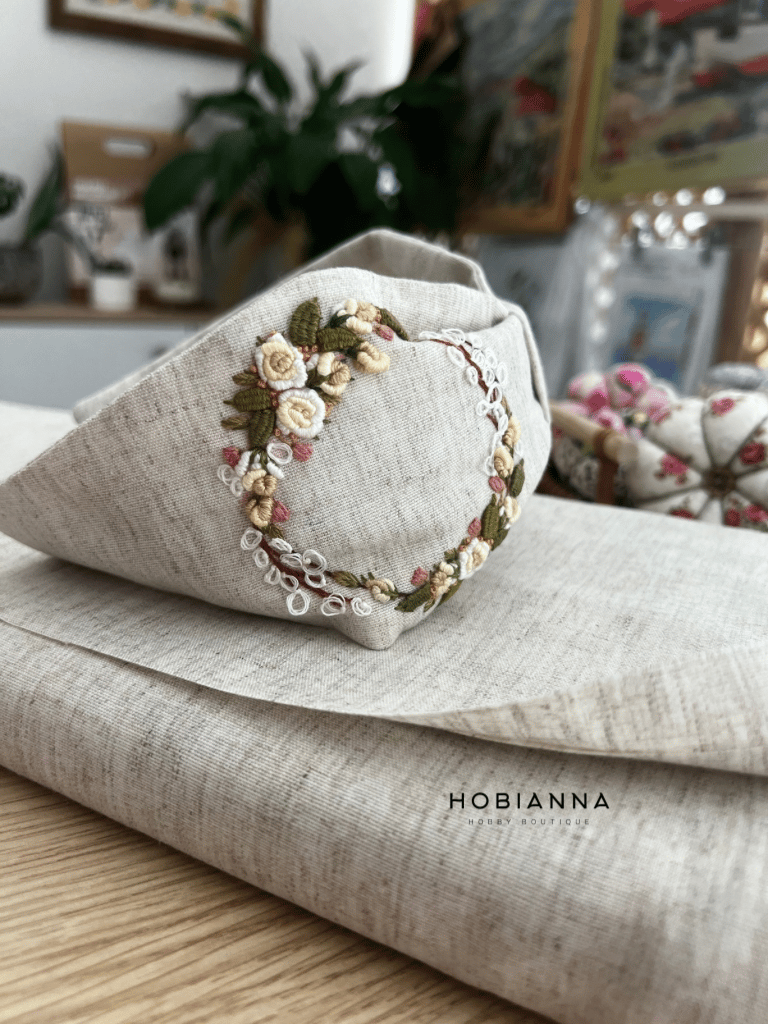 FL11 Natural Linen Width:180cm, 36Ct