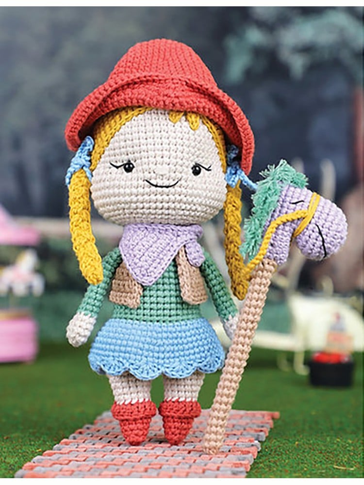 Hello Amigurumi Mutlu Çocukluk Günleri Kitabı