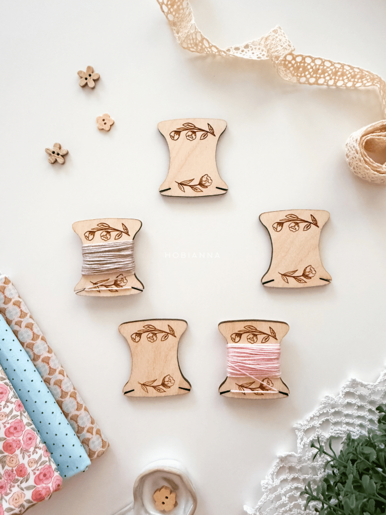 Hobianna Wooden Spool - Flower