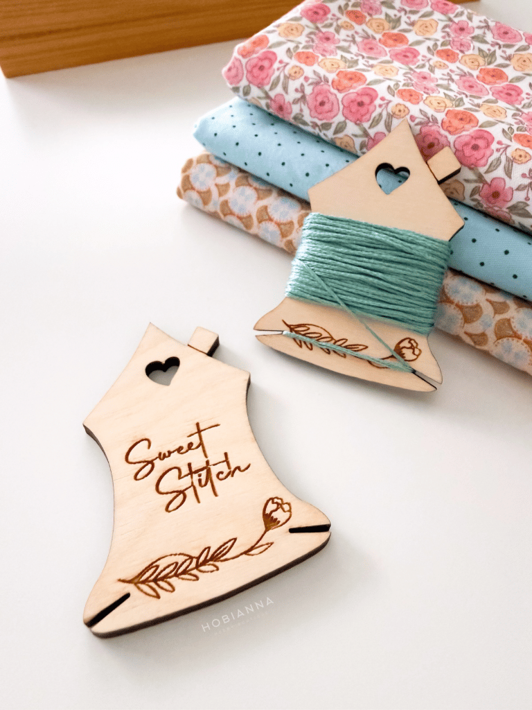 Hobianna Ahşap Makara - Ev Sweet Stitch