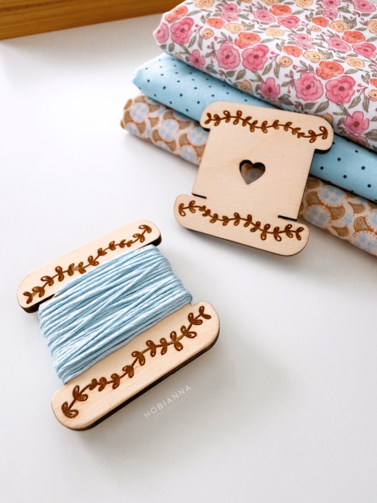 Hobianna Wooden Spool - Olivia