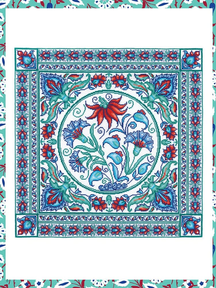 Kanaviçe İznik ve Delft Çinileri Kitabı