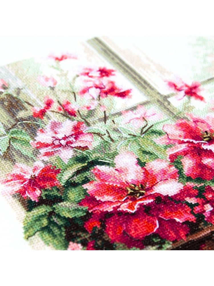 Magic Needle Pembe Sabah Kanaviçe Kiti - 70-34
