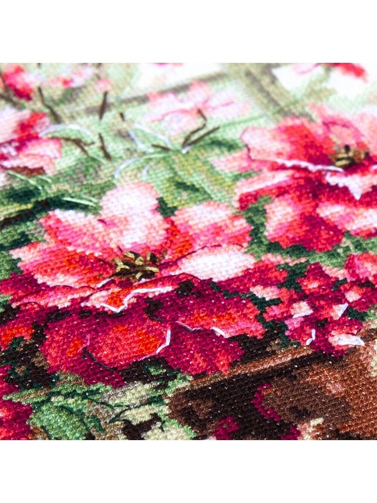 Magic Needle Pembe Sabah Kanaviçe Kiti - 70-34