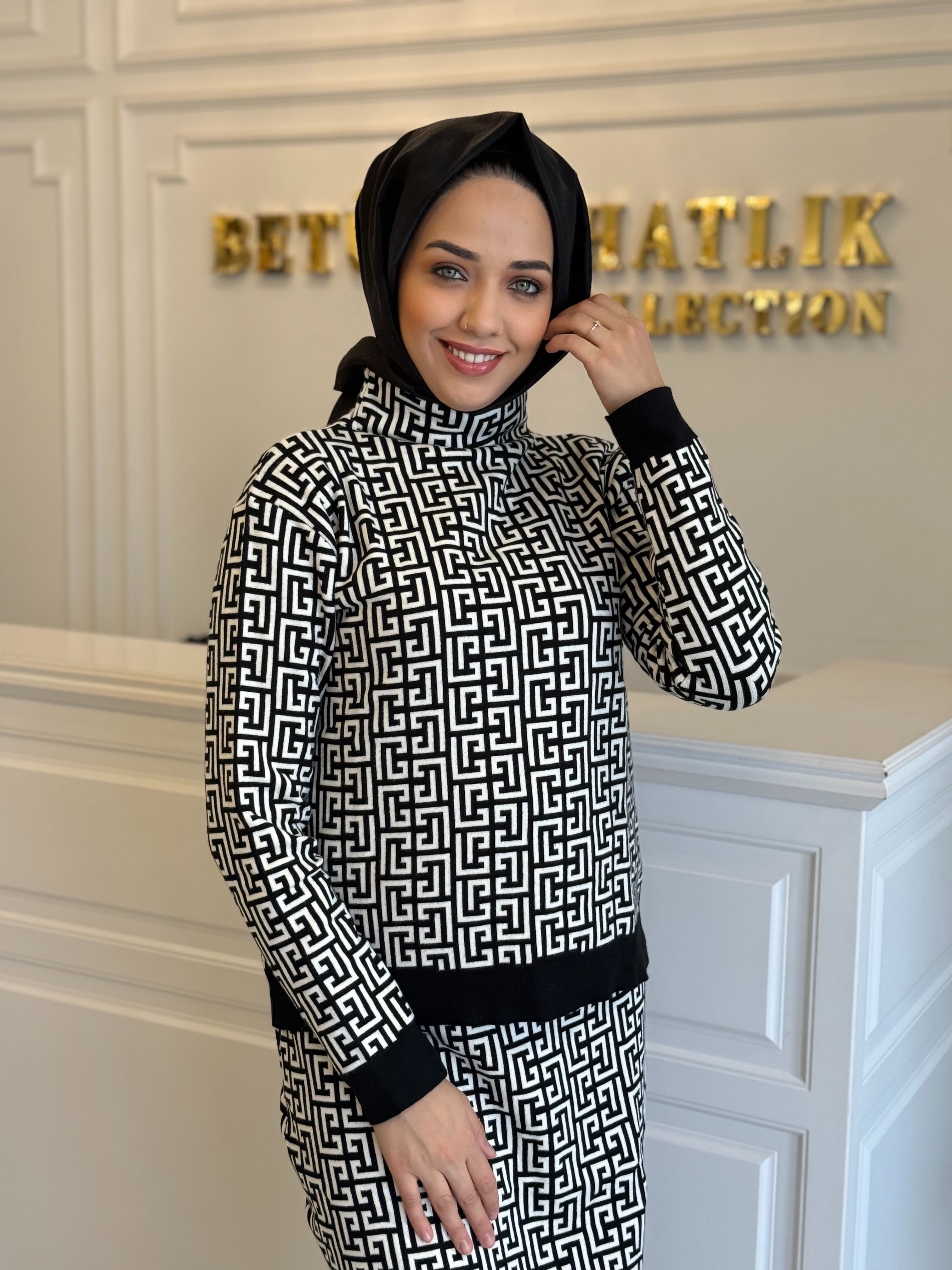 GHISA 4912 TAKIM SİYAH