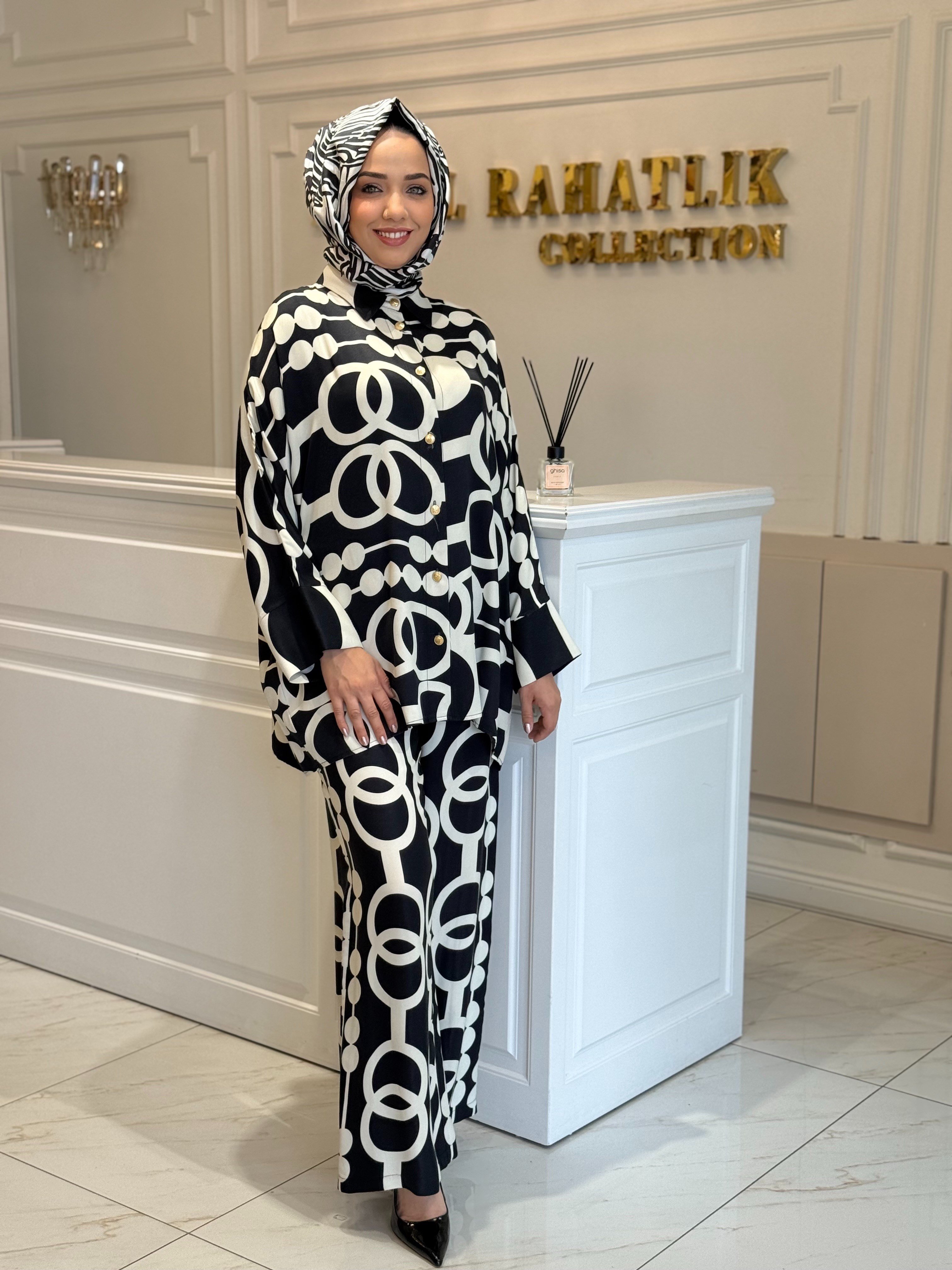 GHISA 4824 TAKIM SİYAH
