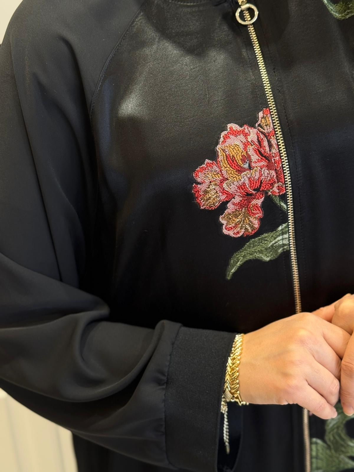 Ghısa Gül Nakış Detaylı Takım Siyah