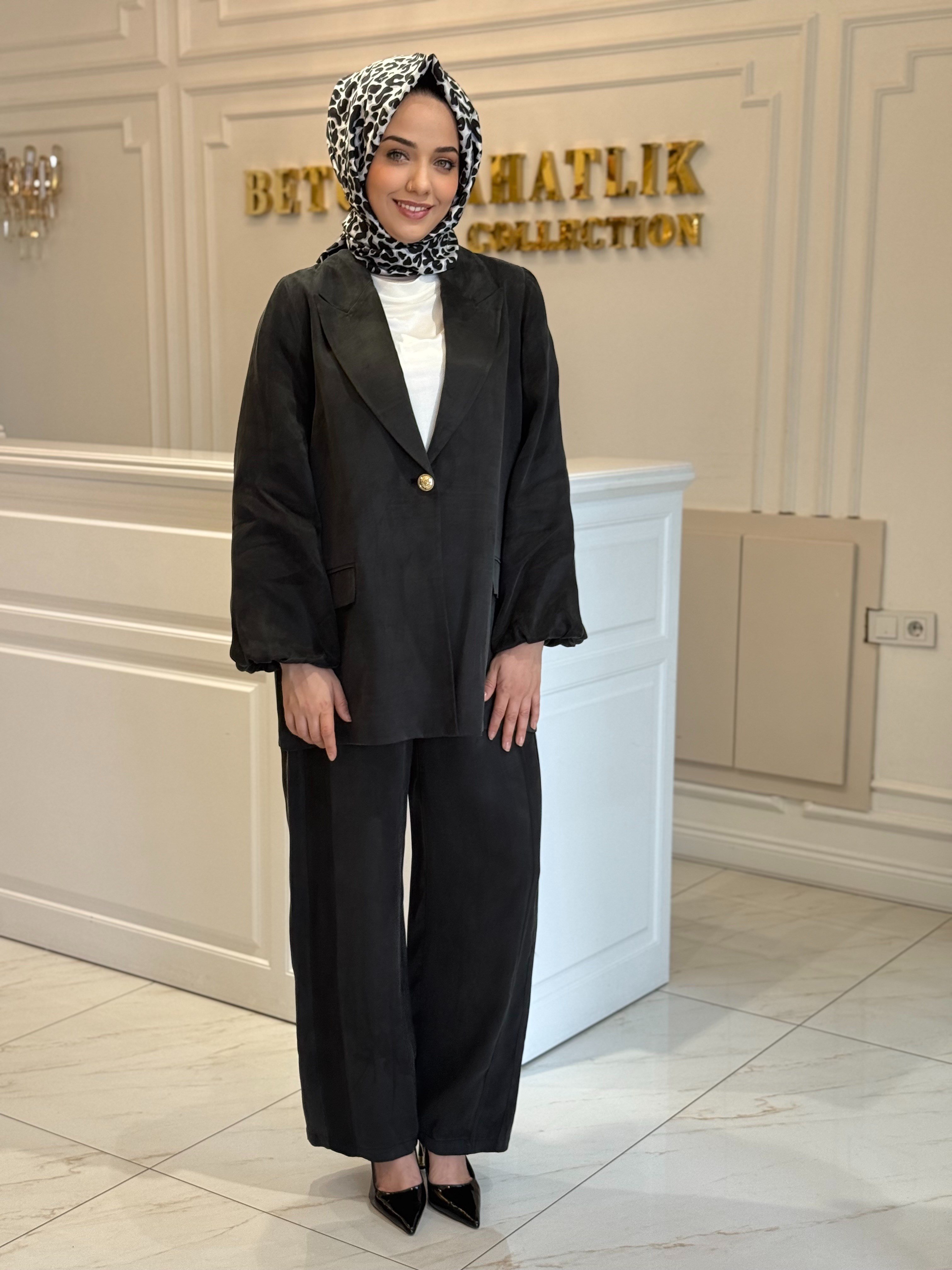 Ghısa İpek Kupra Takım Siyah