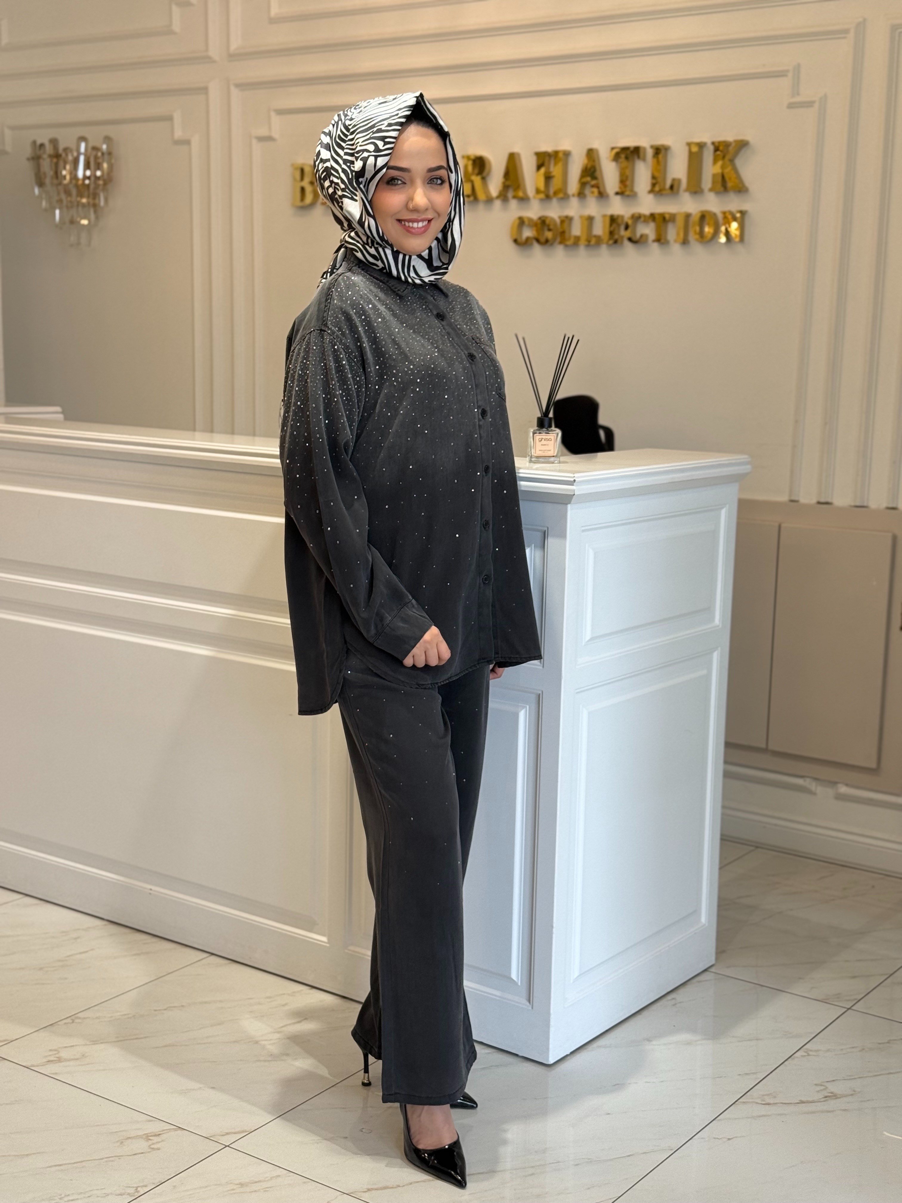 Ghısa Taş İşlemeli Kot Takım Siyah