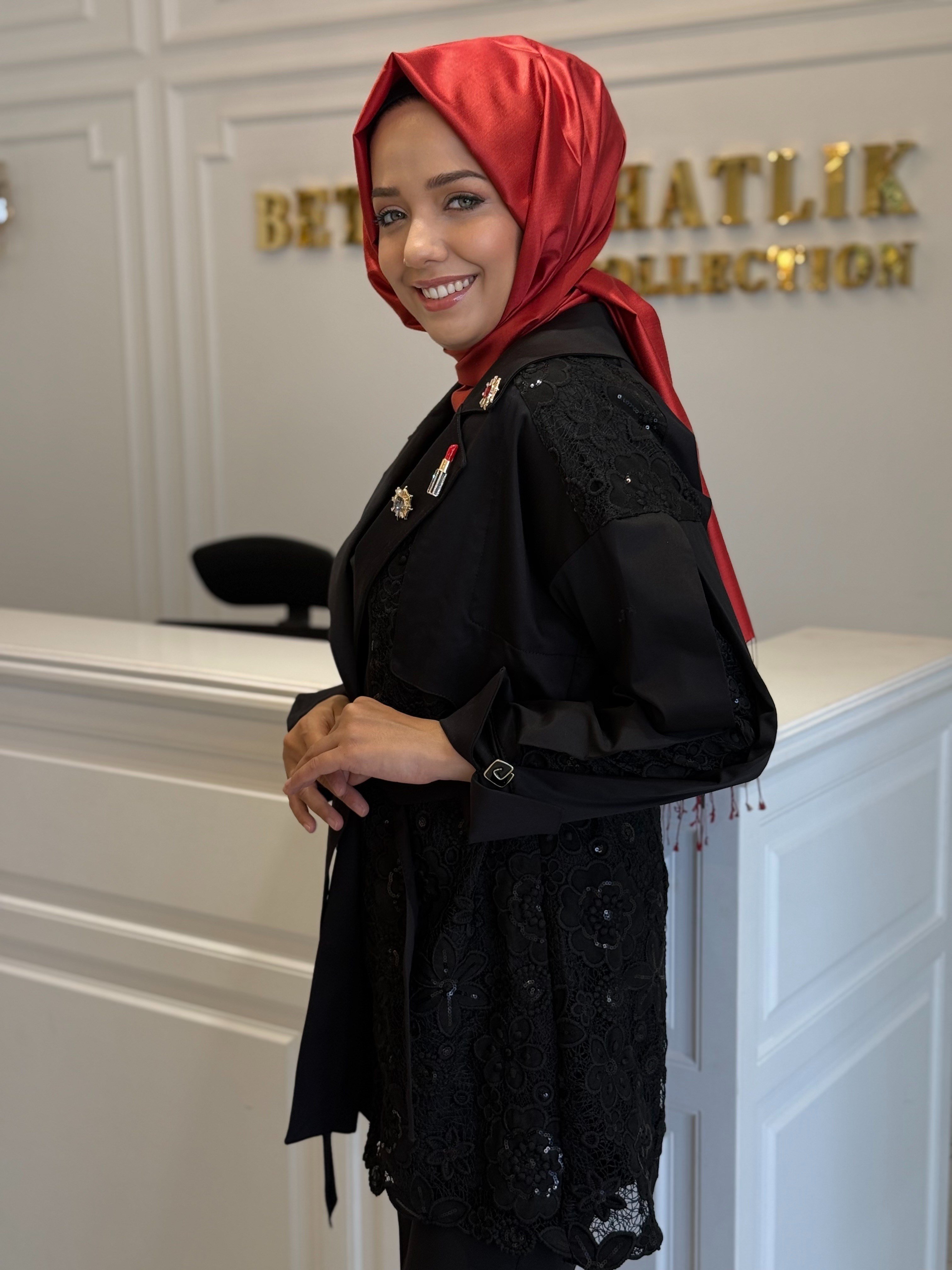 MY312 7639 DANTELLİ AKSESUARLI KAP SİYAH