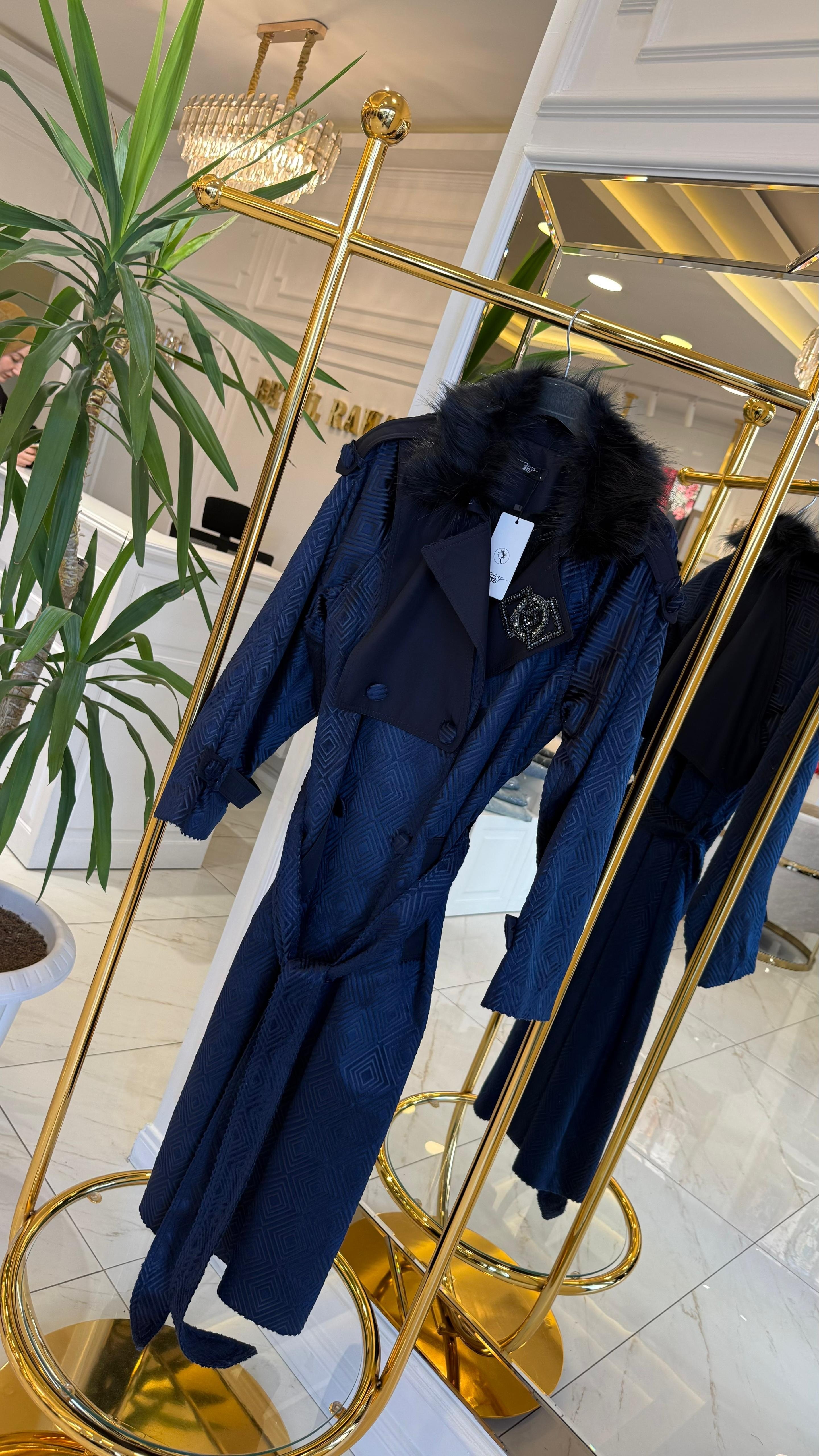 MY312 7617 YAKASI KÜRKLÜ PARDESÜ LACİVERT